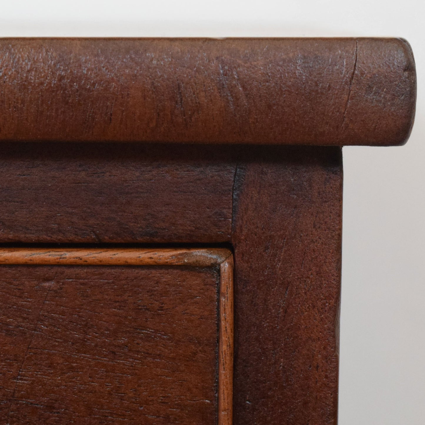 Rustic Mahogany Chest of Drawers
