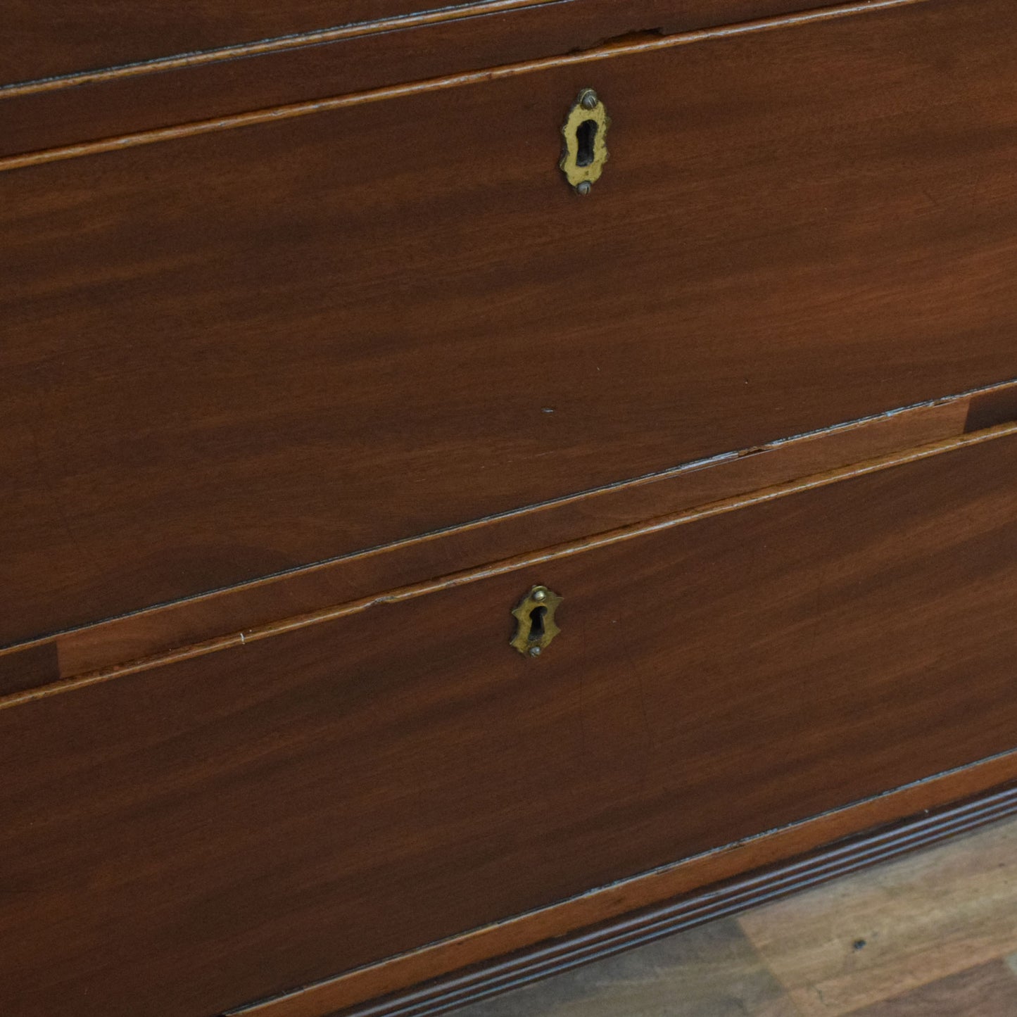 Rustic Mahogany Chest of Drawers