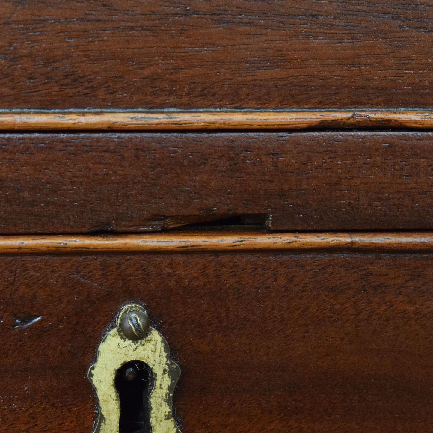 Rustic Mahogany Chest of Drawers