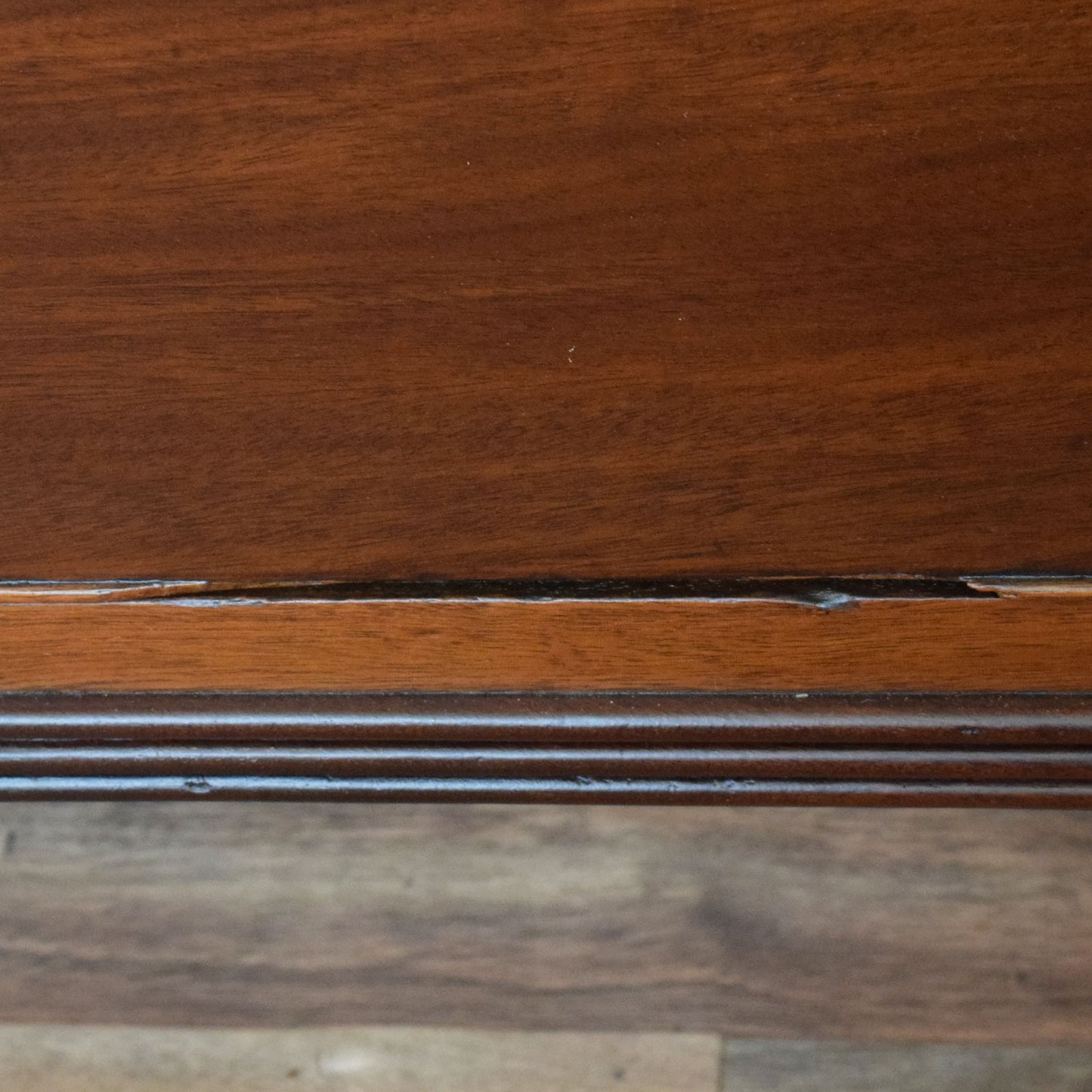 Rustic Mahogany Chest of Drawers