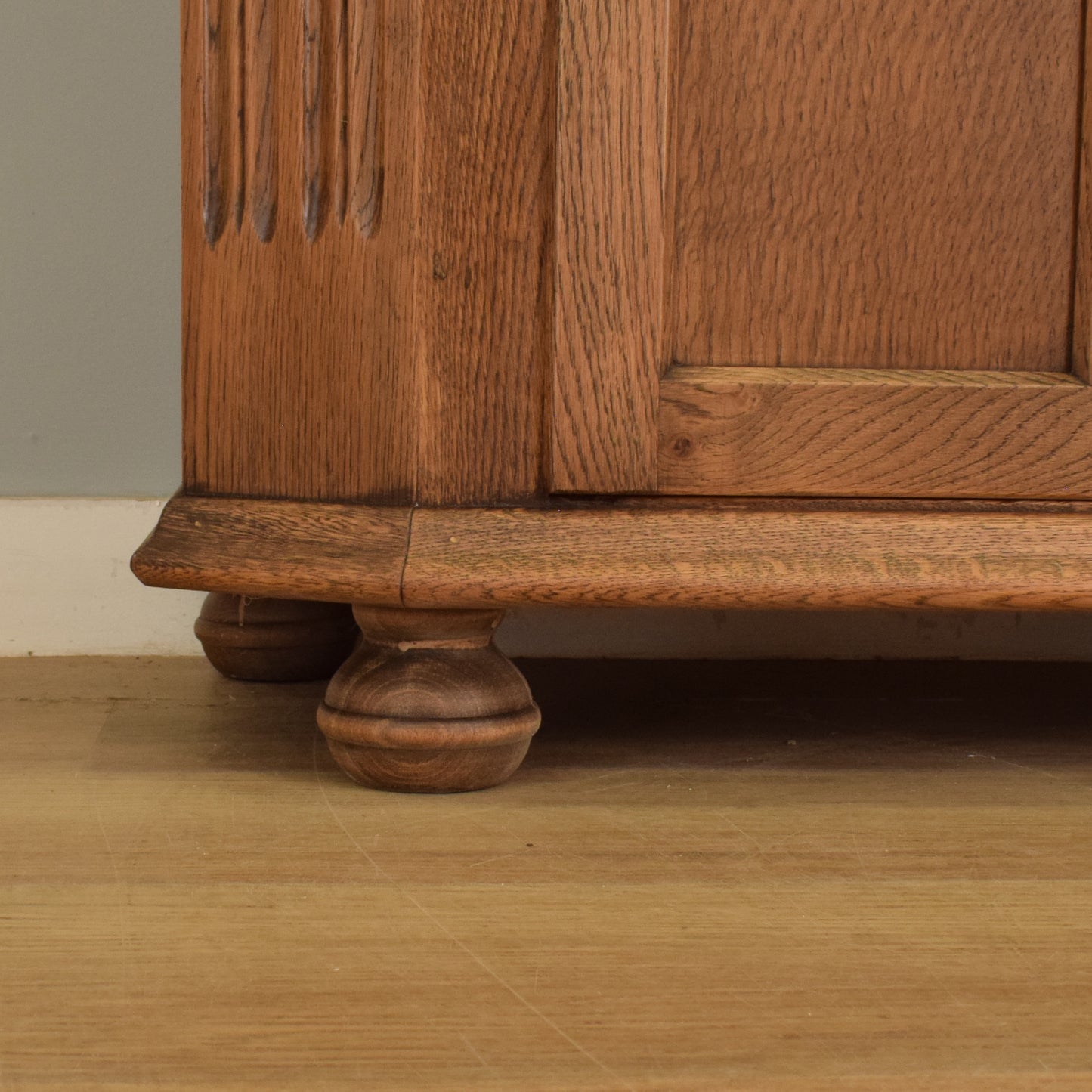 Refinished Hallrobe