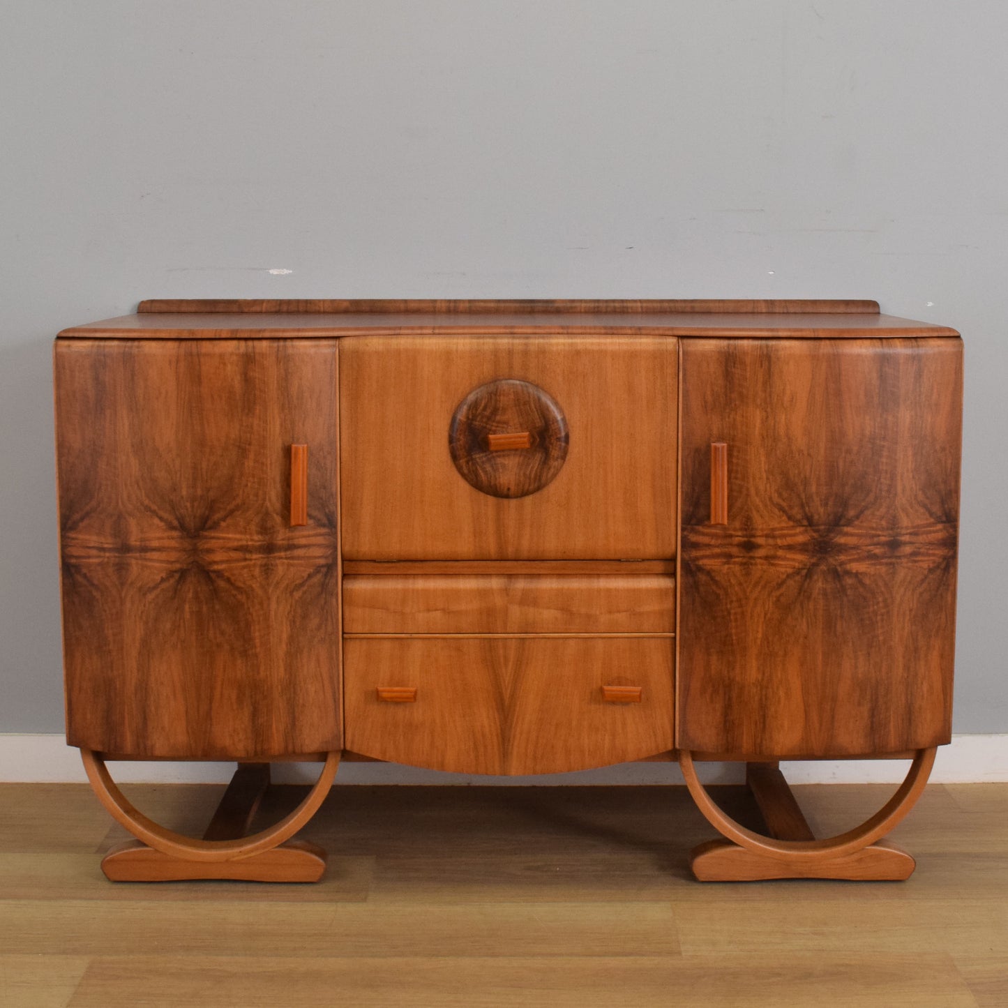 Art-Deco Cocktail Sideboard