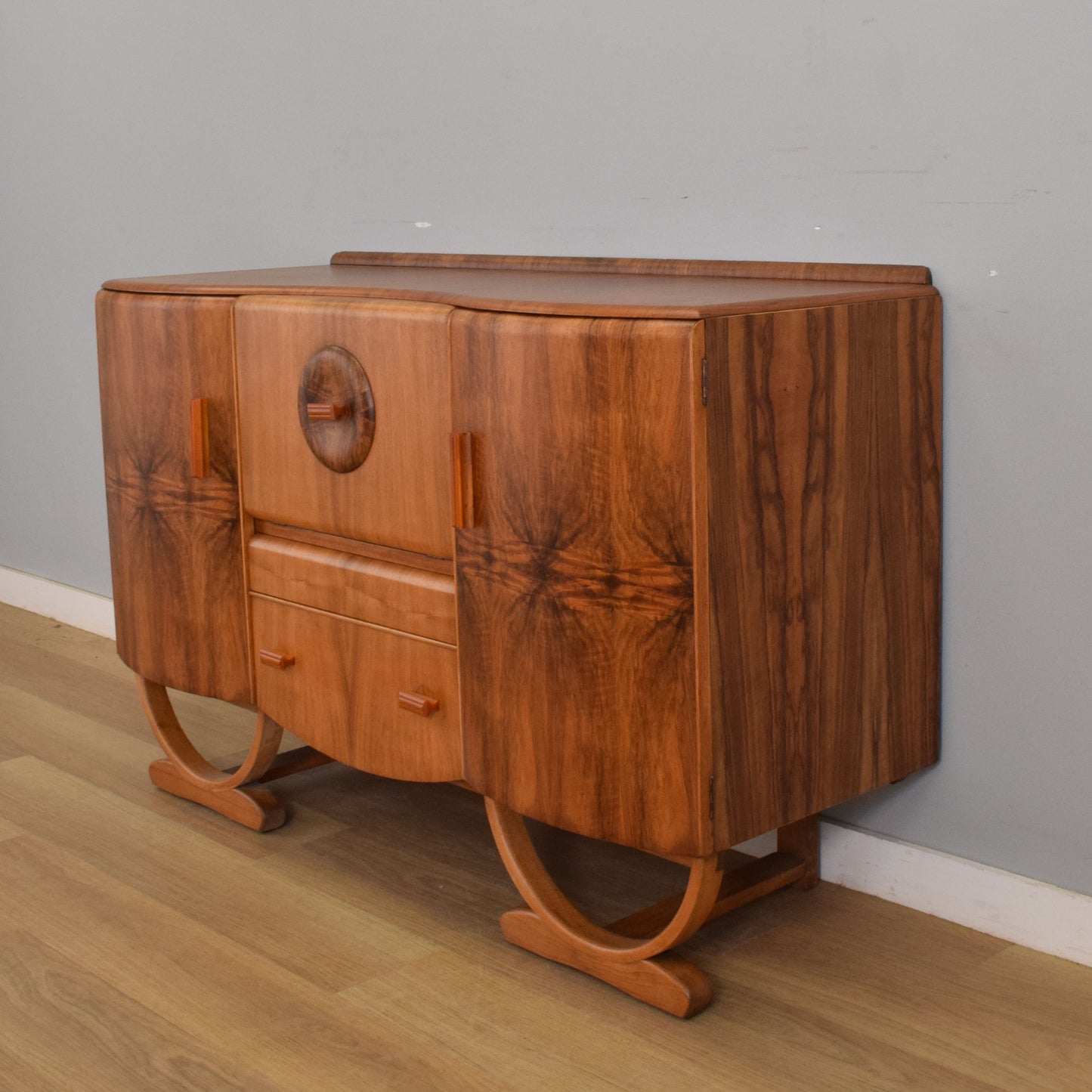 Art-Deco Cocktail Sideboard