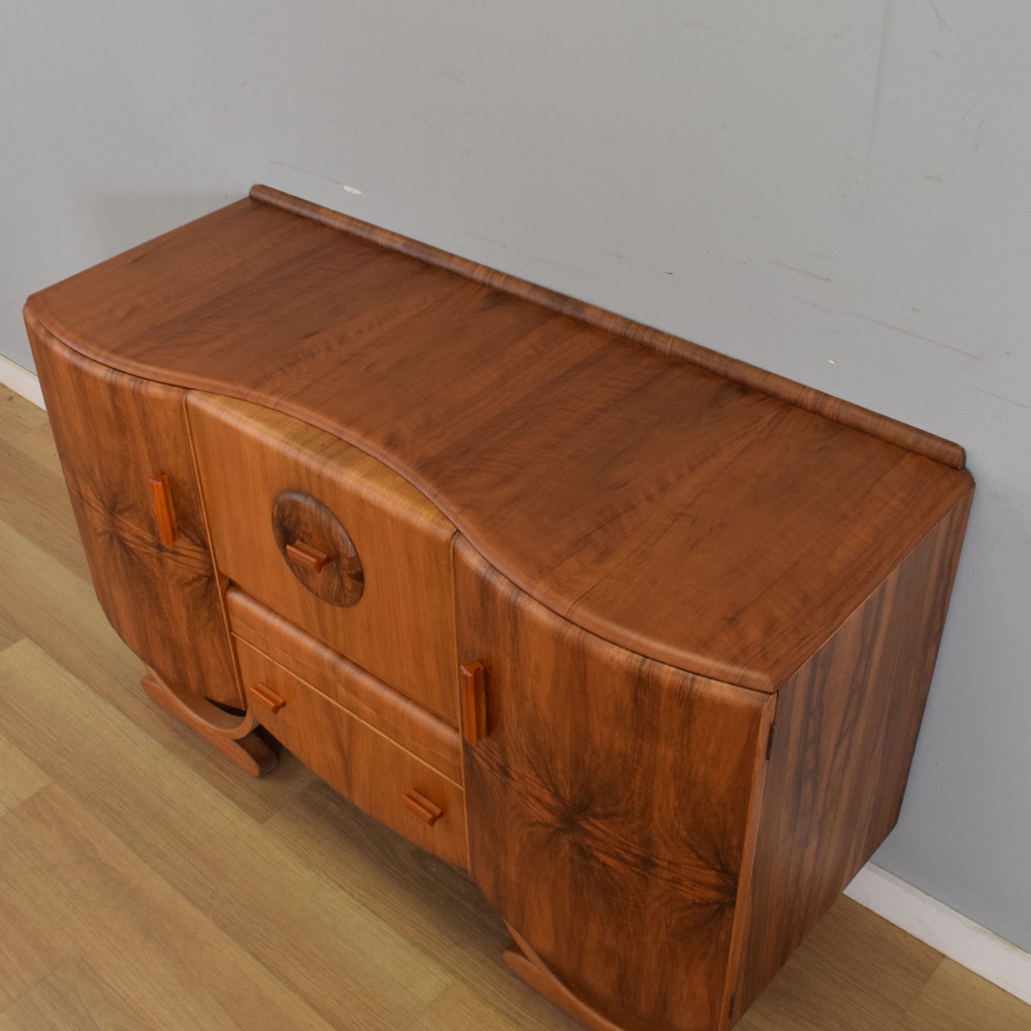 Art-Deco Cocktail Sideboard