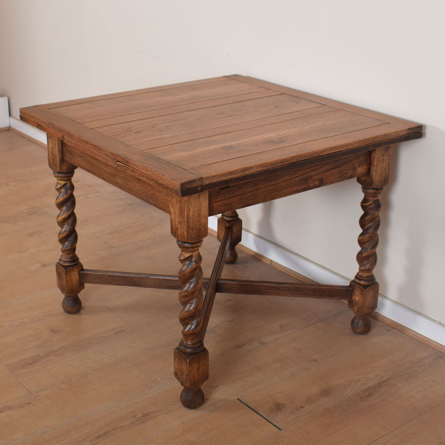 Barley Twist Draw-Leaf Table with Four Chairs