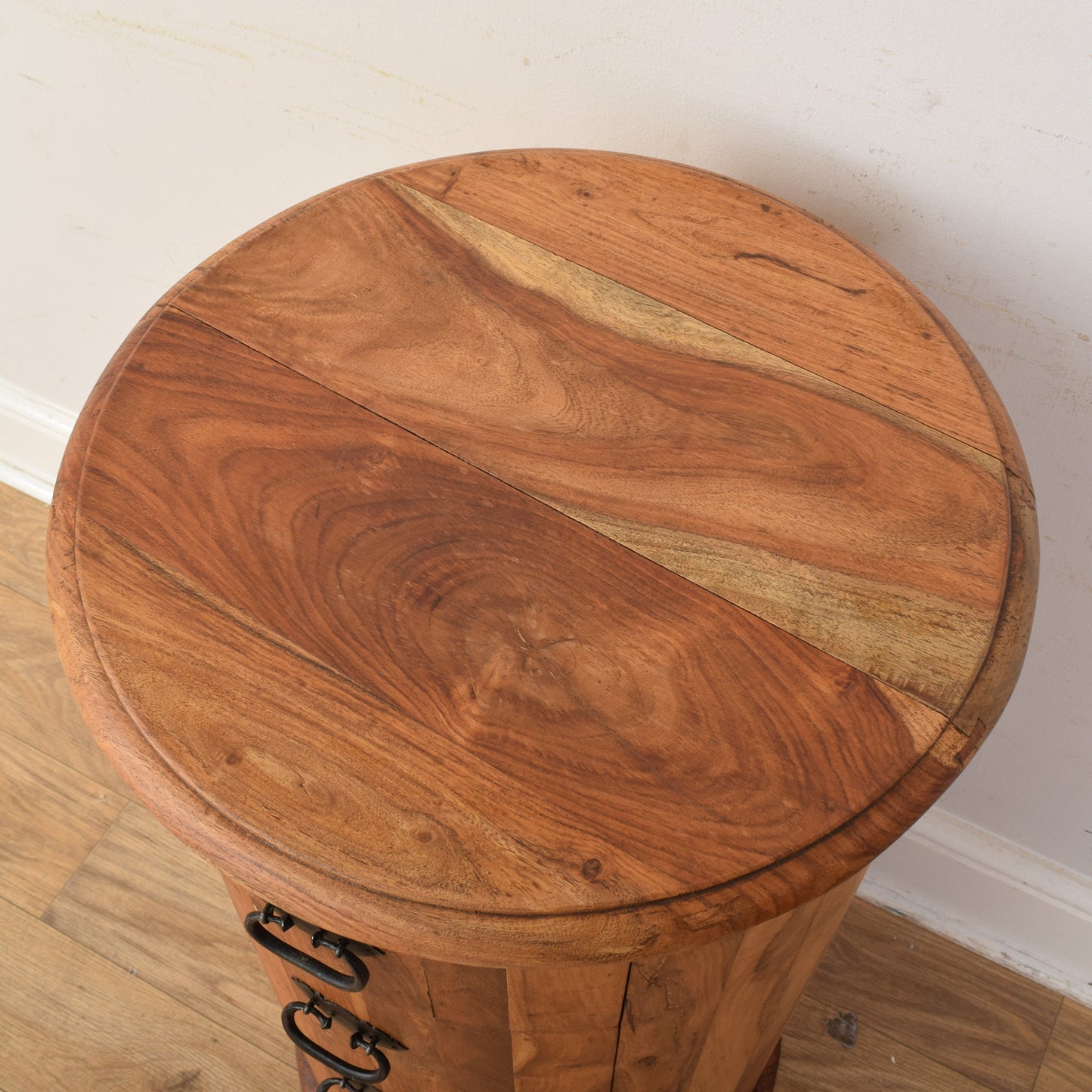 Cylindrical Chest Of Drawers