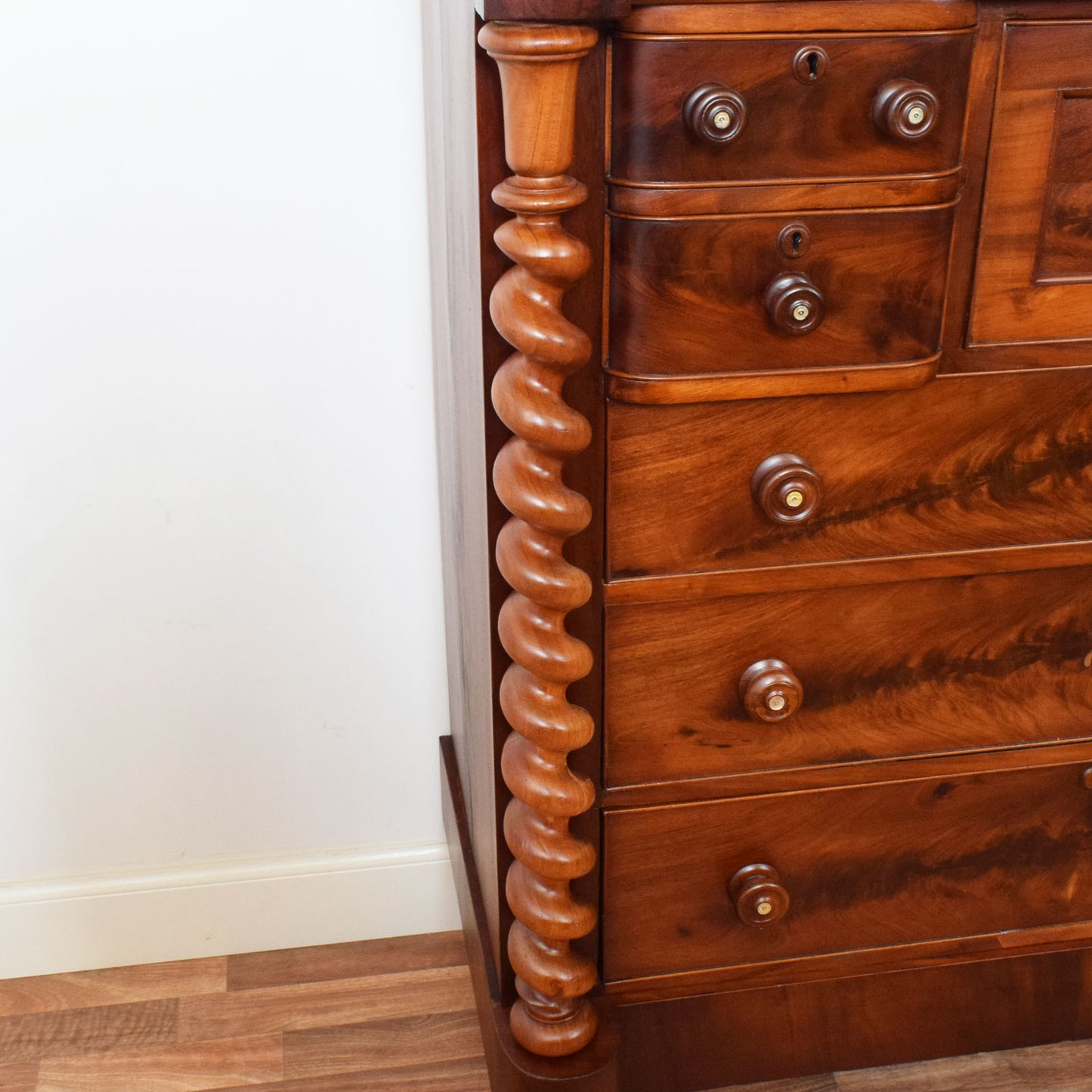 Mahogany Scotch Chest Of Drawers