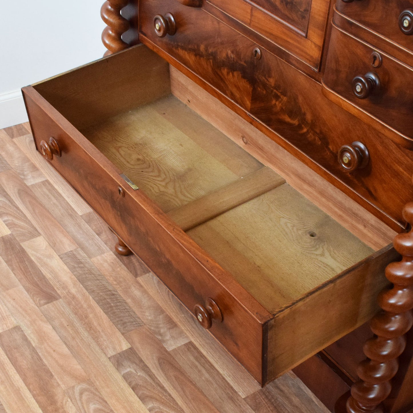 Mahogany Scotch Chest Of Drawers