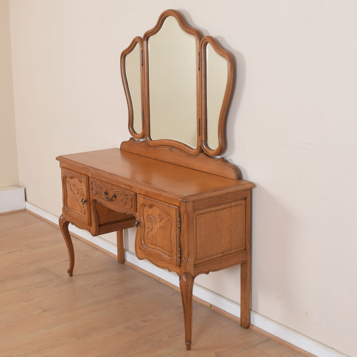 French Dressing Table