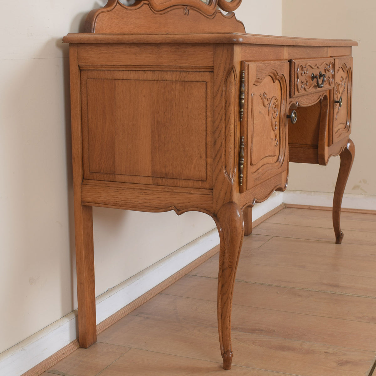 French Dressing Table