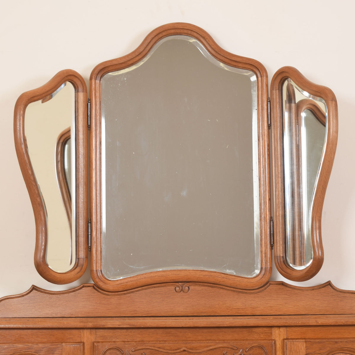 French Dressing Table