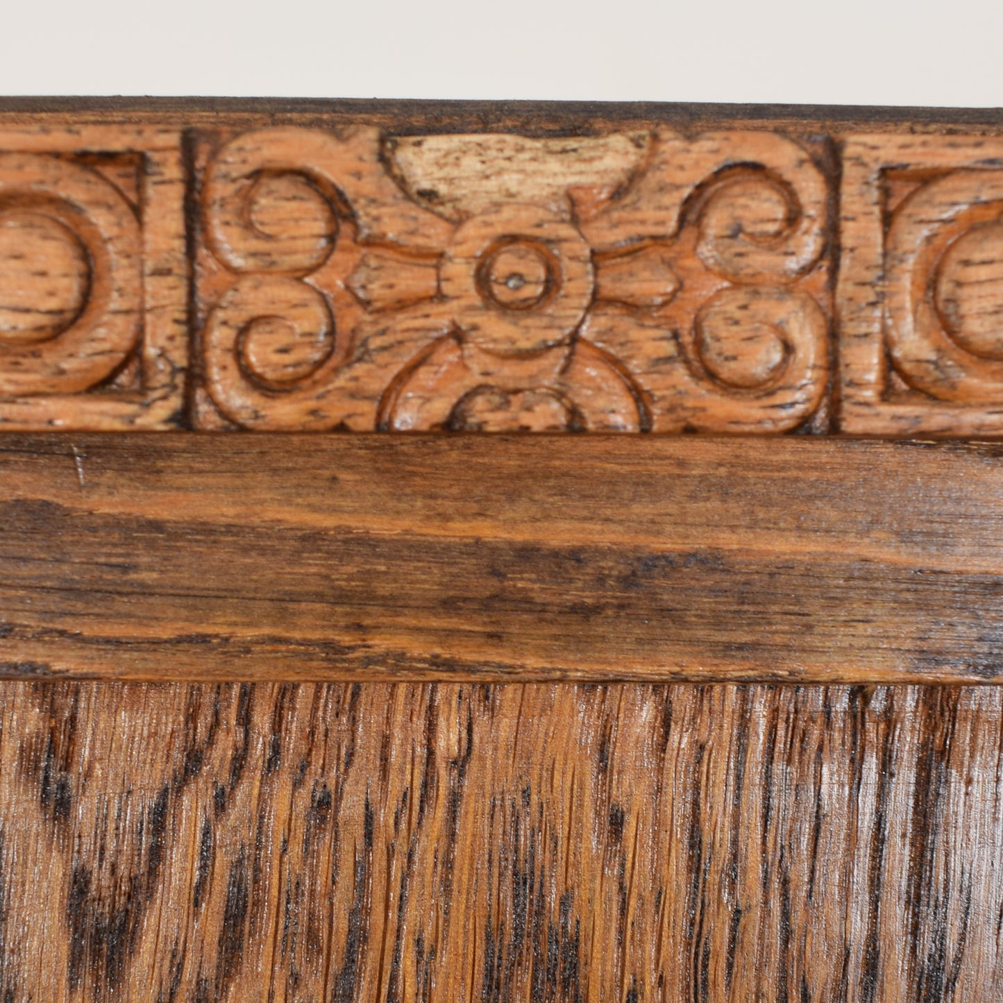 Oak Carved Hallrobe