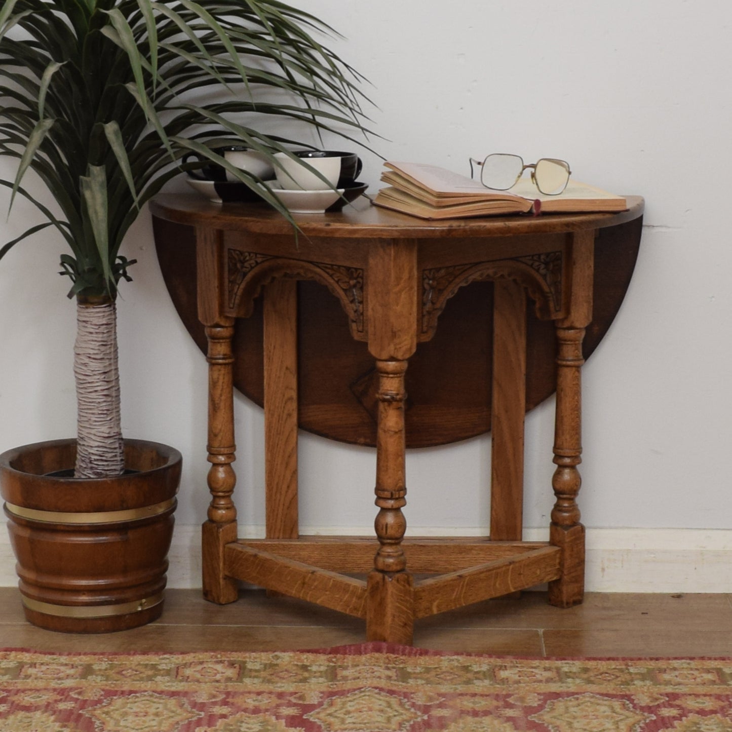 Old Charm Small Console Table