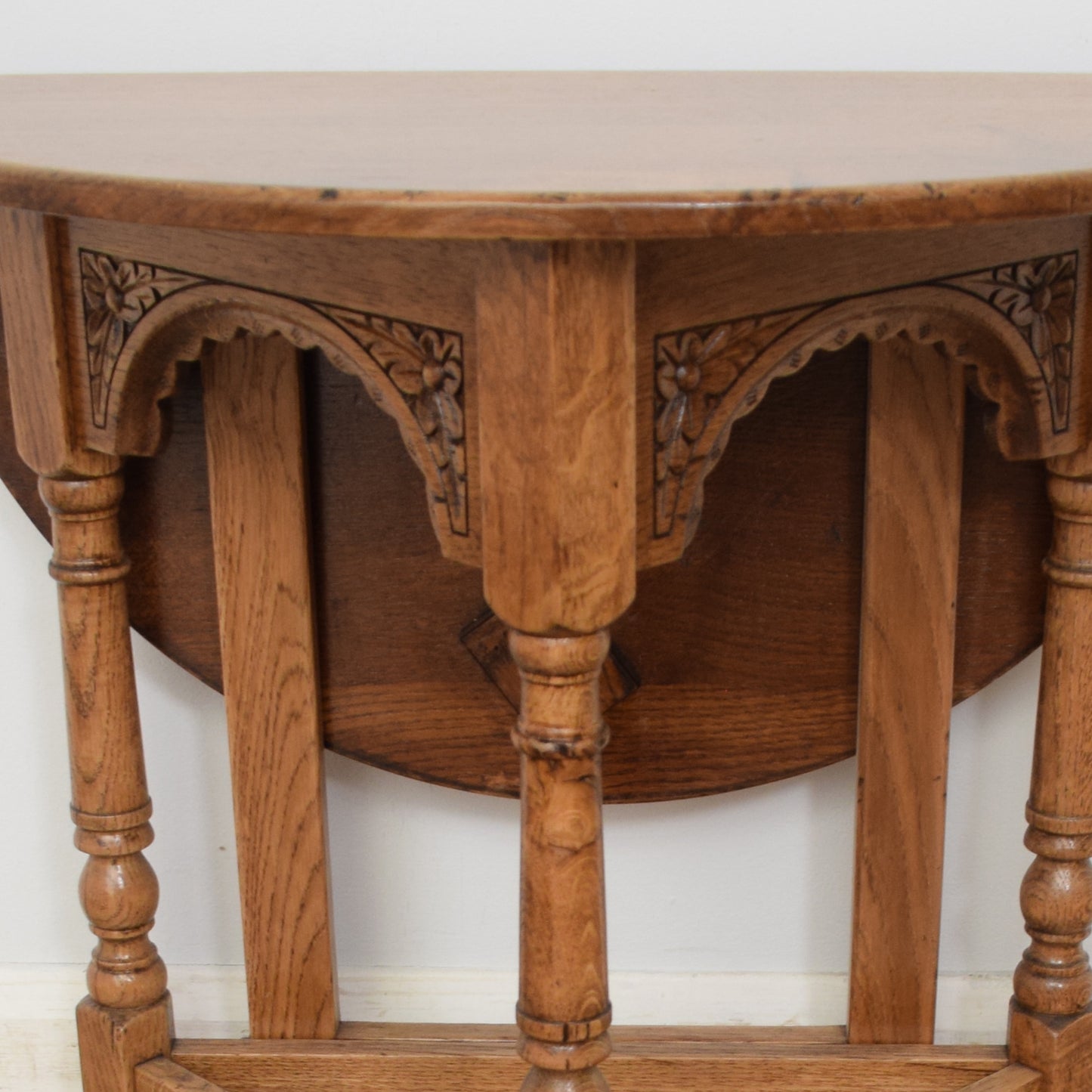 Old Charm Small Console Table