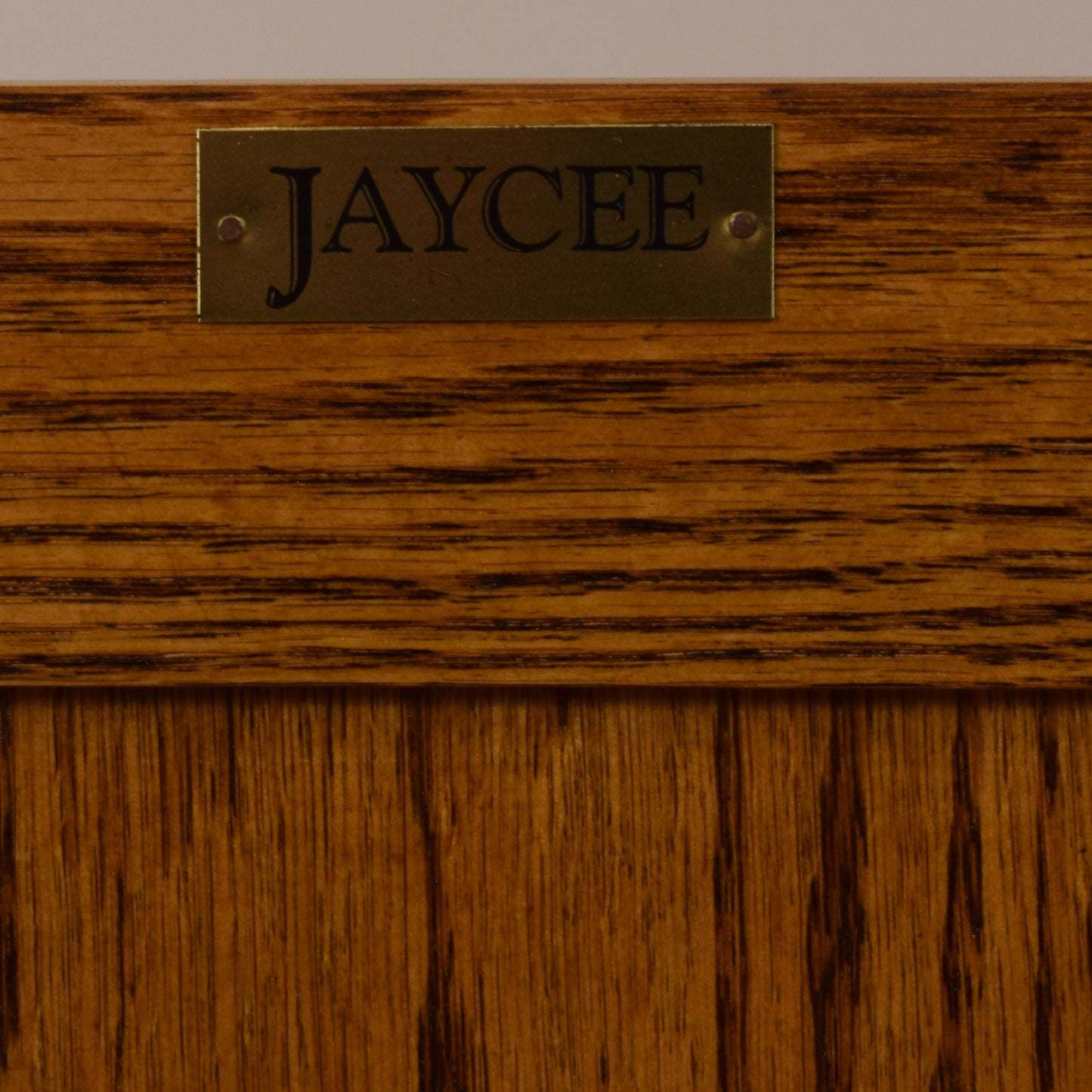 Jaycee Glazed Oak Dresser