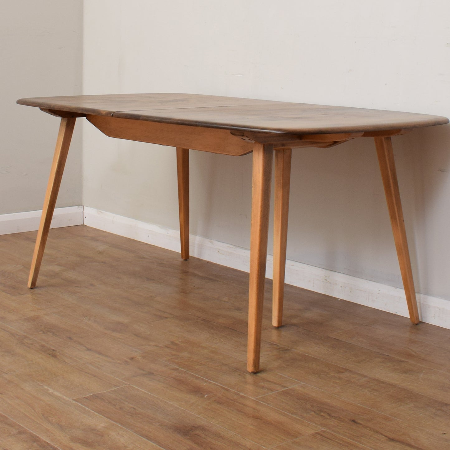 Restored Ercol Grand Windsor Plank Table And Eight Chairs