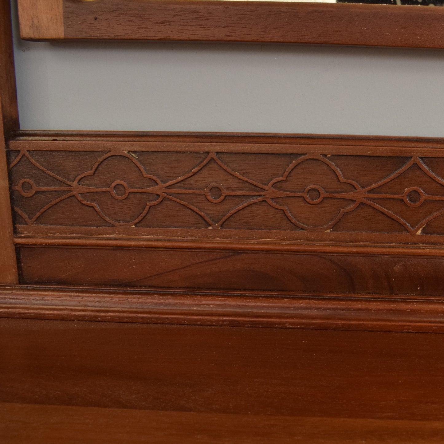 Mahogany Dressing Table