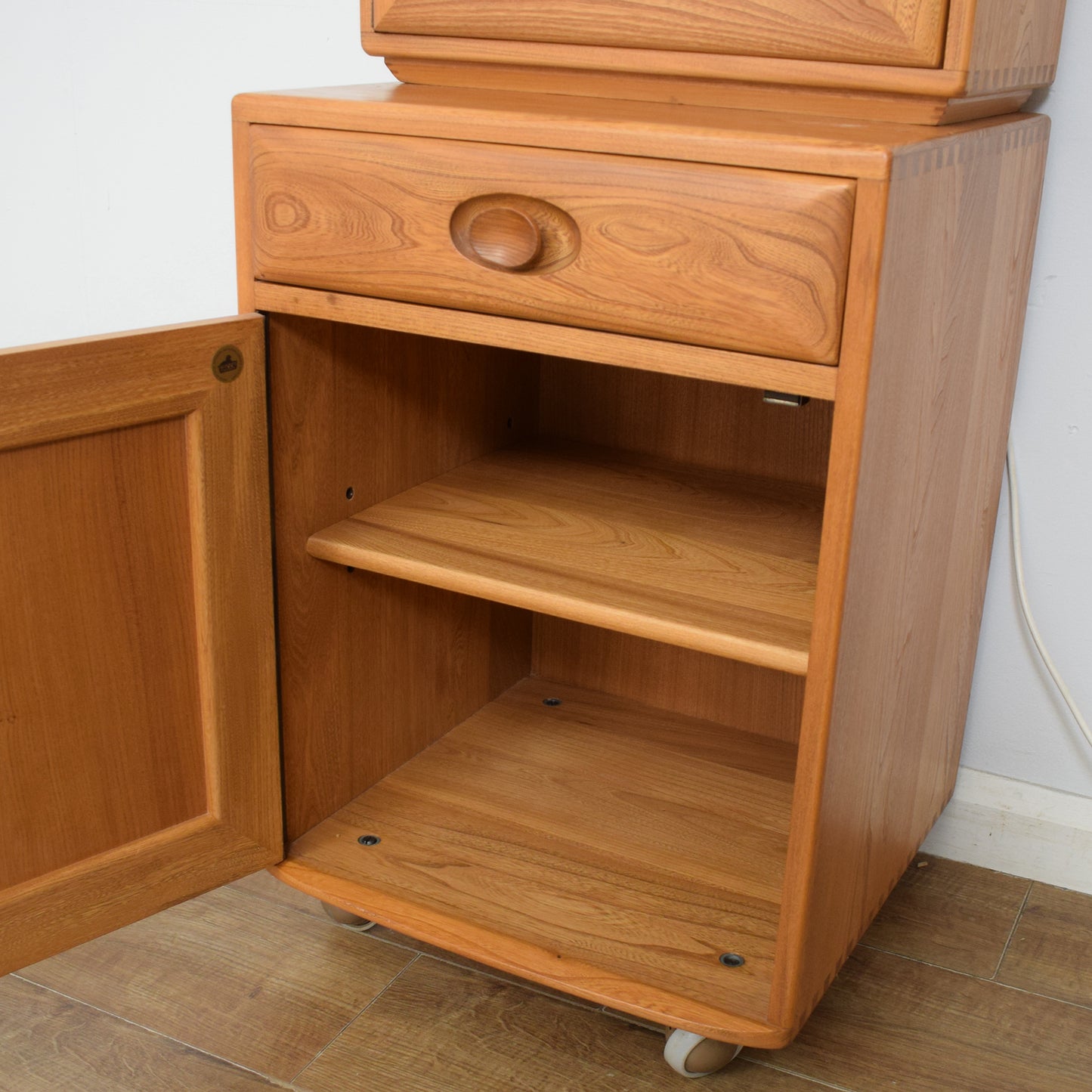 Ercol Windsor Display Cabinet