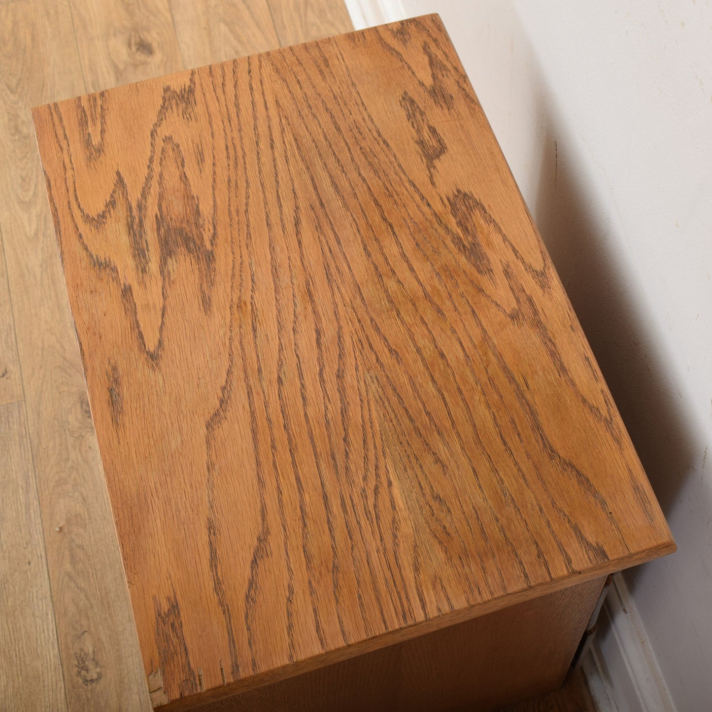 Oak Bedside