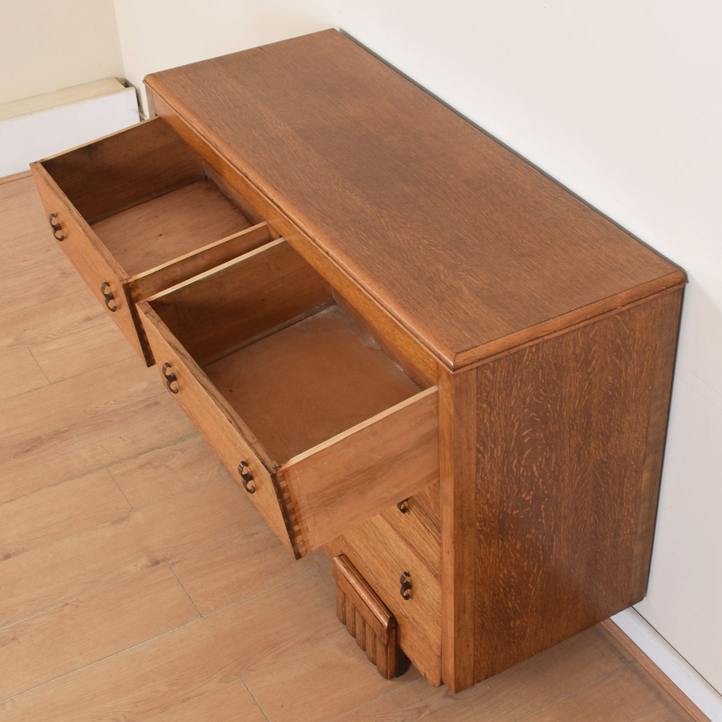 Large Oak Chest of Drawers