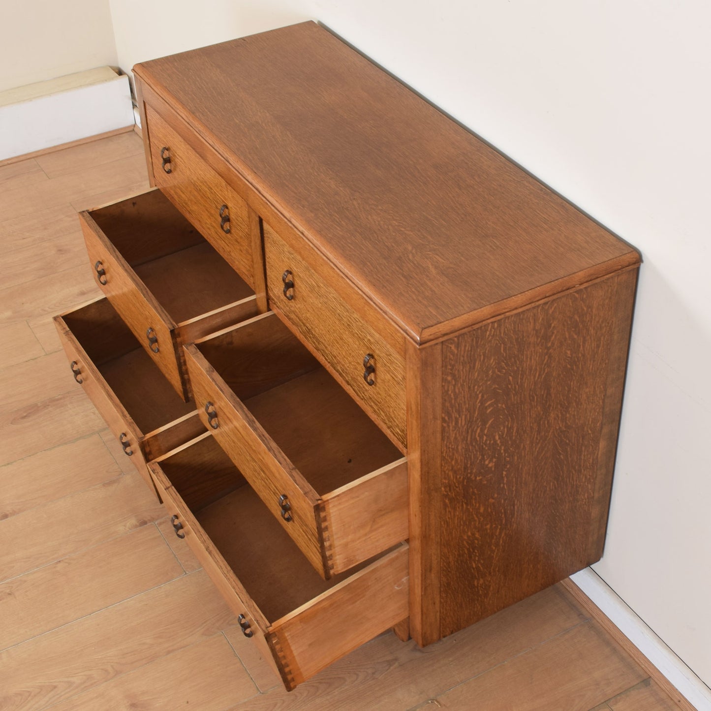 Large Oak Chest of Drawers