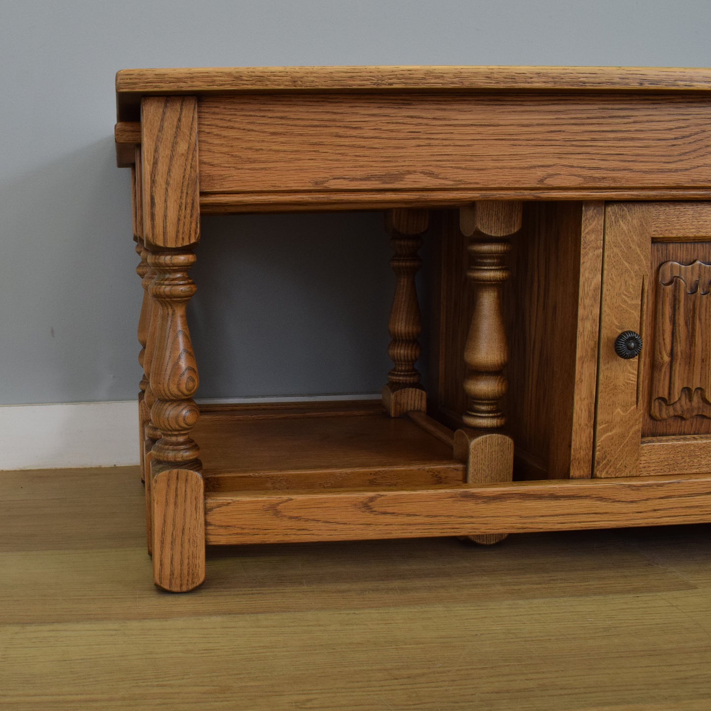 'Old Charm' Coffee Table with Side Tables