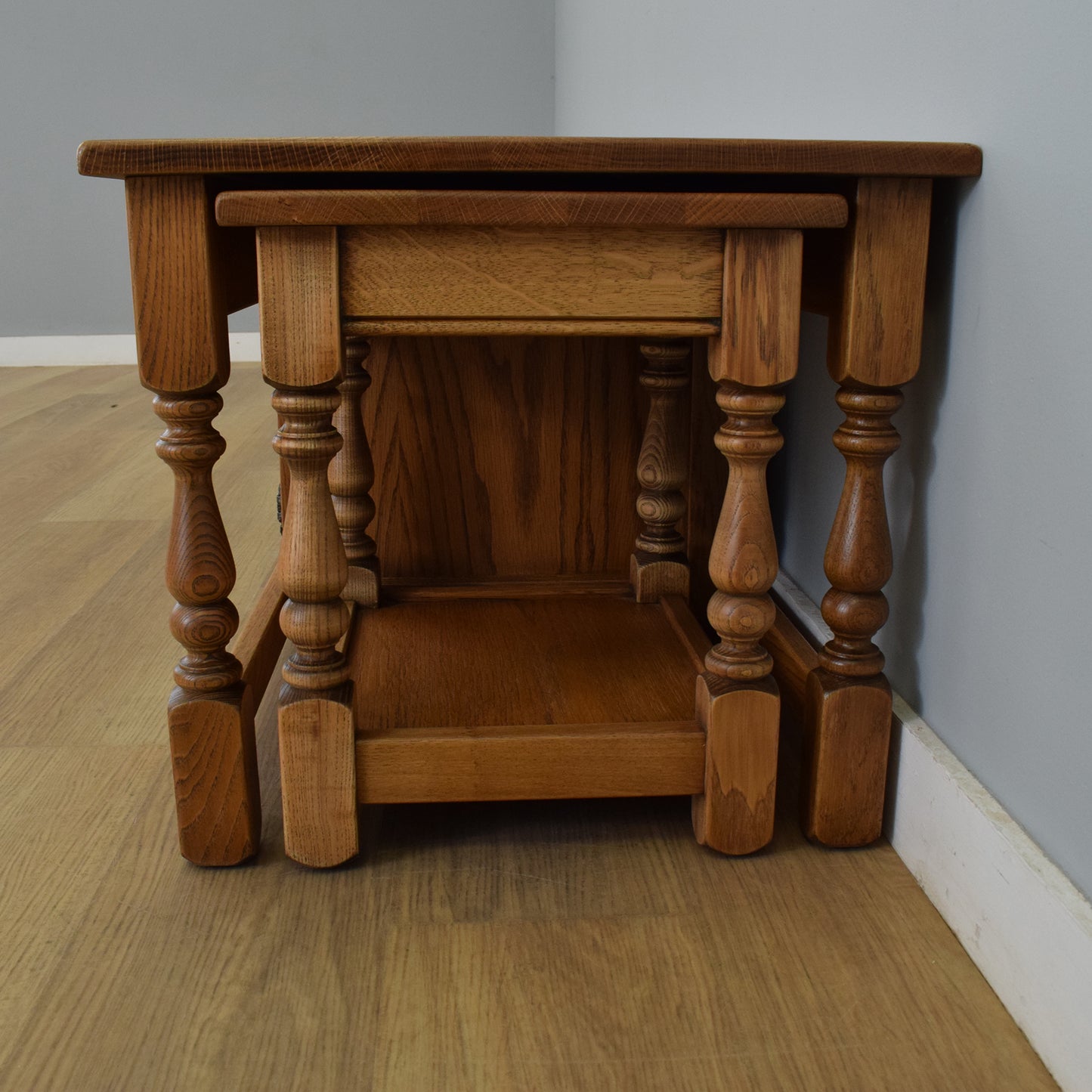 'Old Charm' Coffee Table with Side Tables
