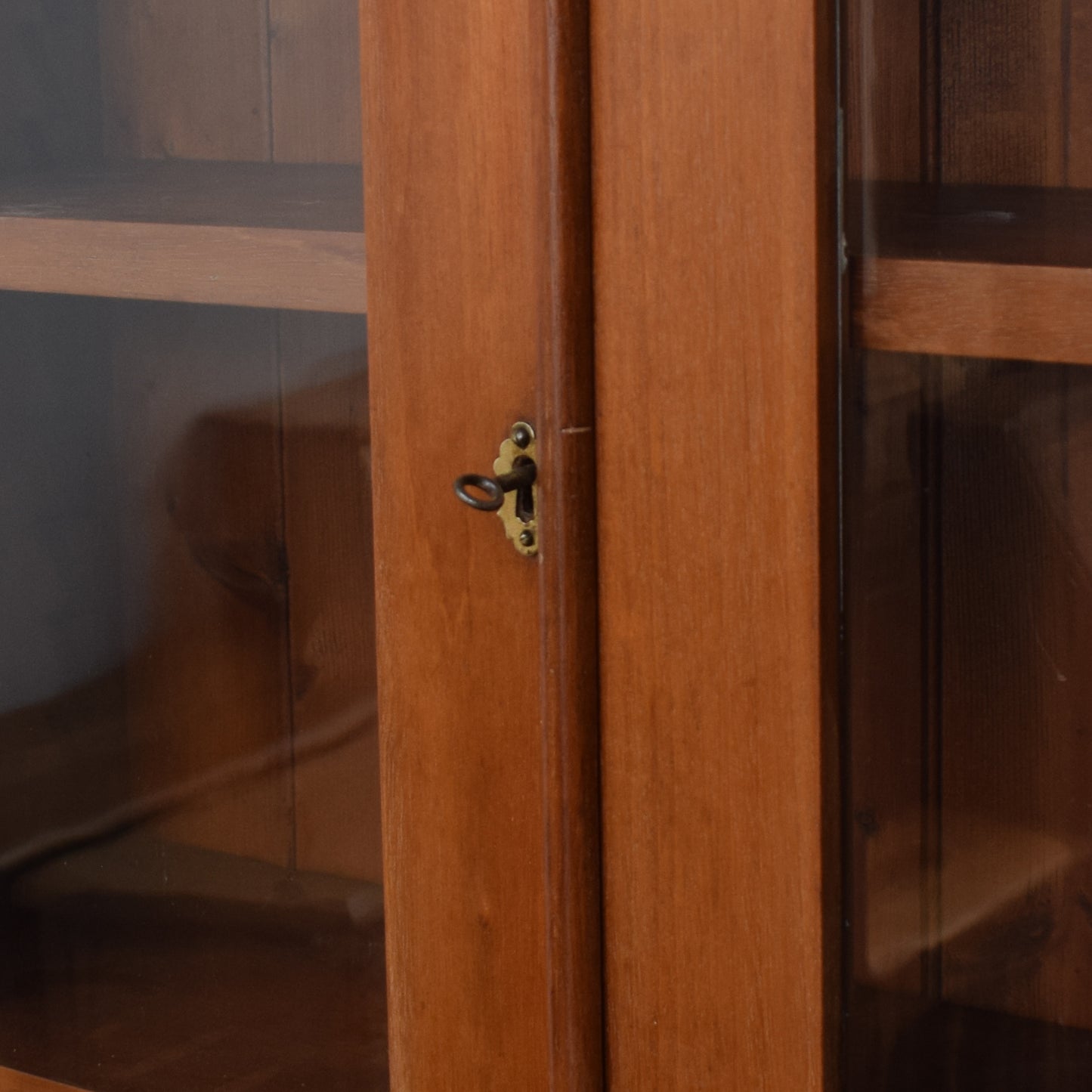 Glazed Mahogany Bookcase / Dresser