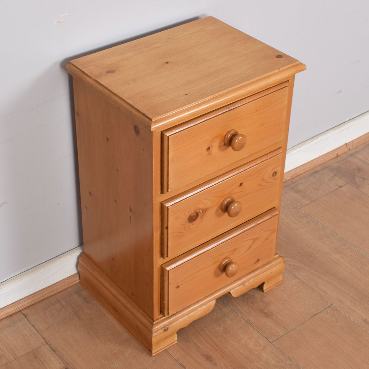 Pair of Pine Bedsides