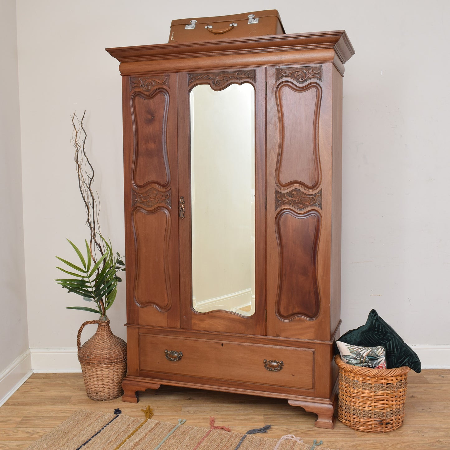 Mahogany Mirrored Wardrobe