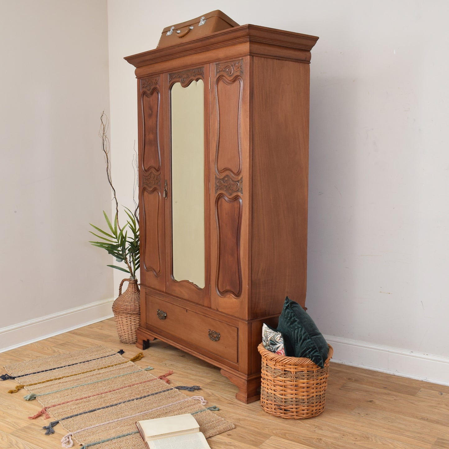 Mahogany Mirrored Wardrobe