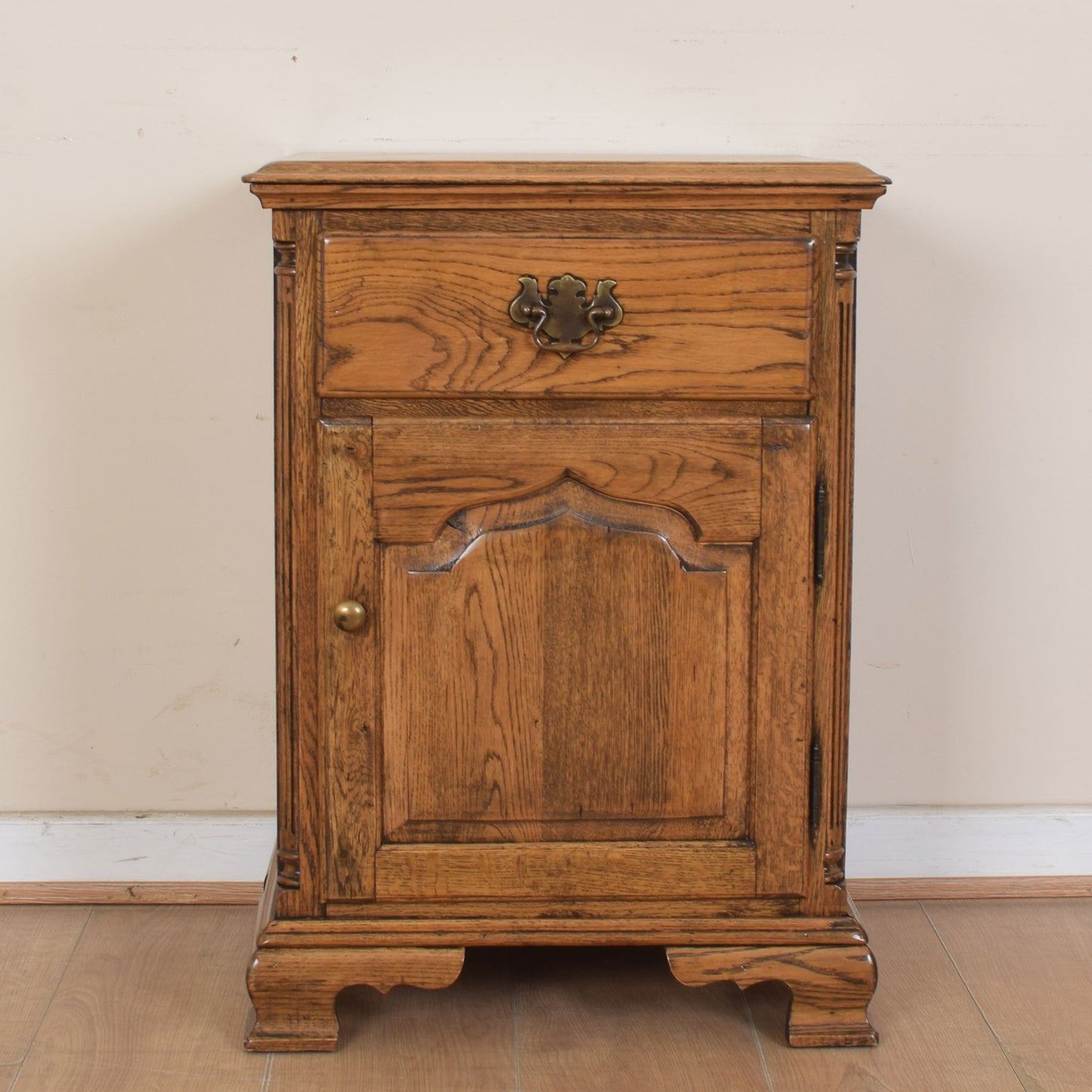 Large Solid Oak Bedside
