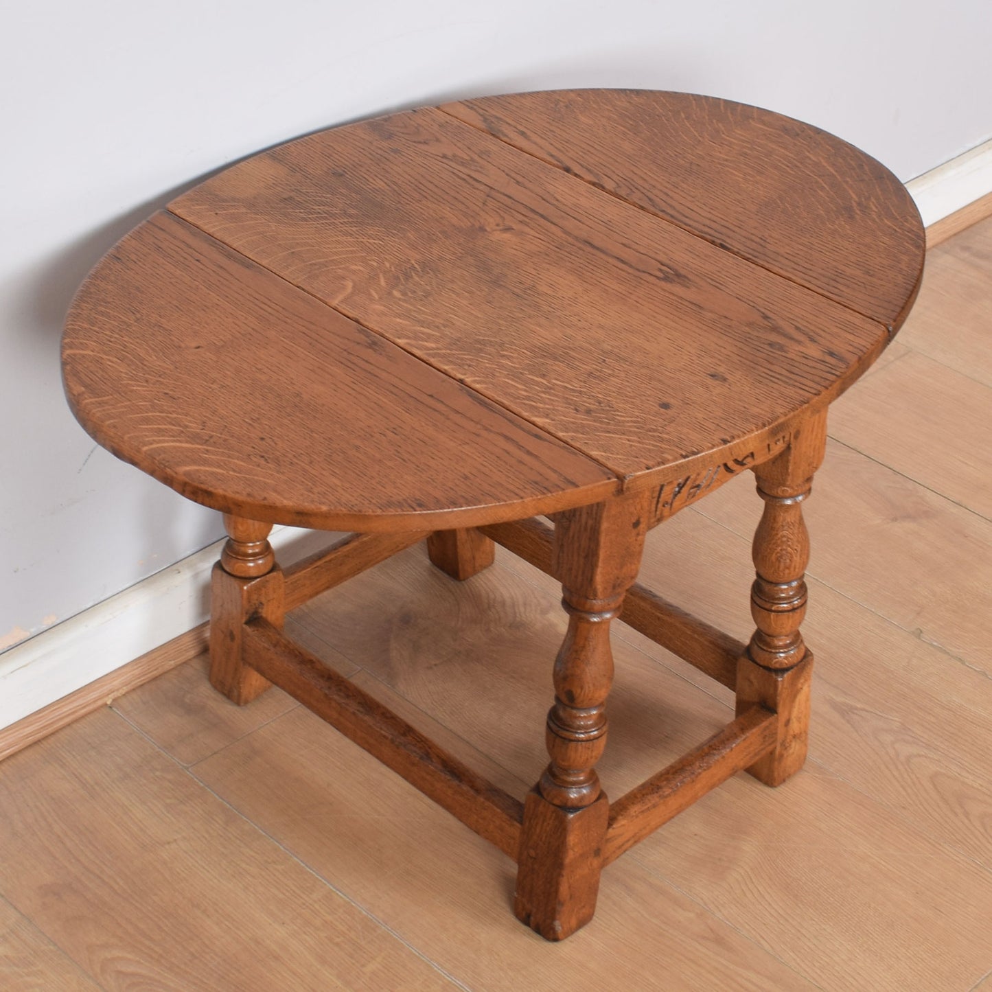 Drop-Leaf Occasional Table