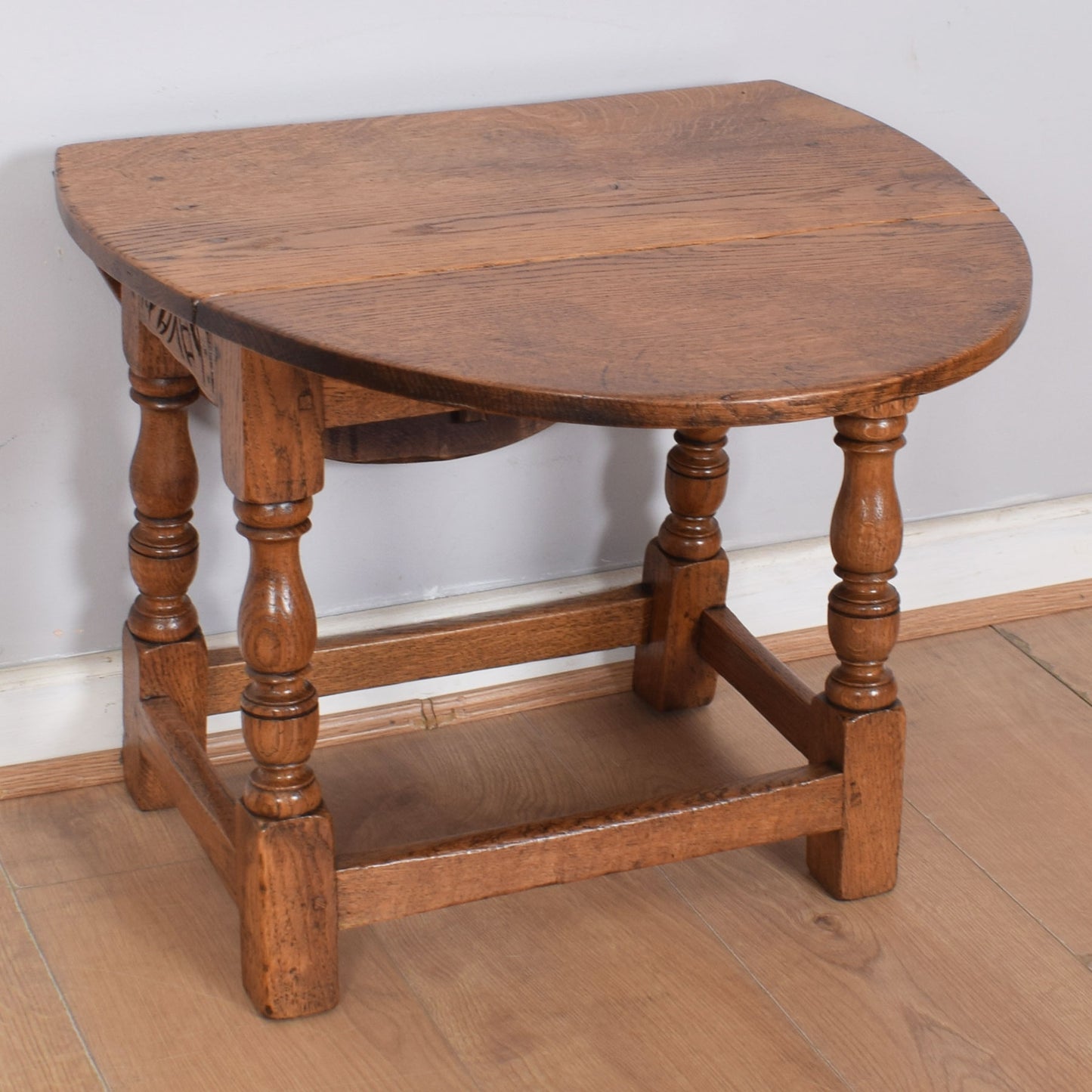 Drop-Leaf Occasional Table