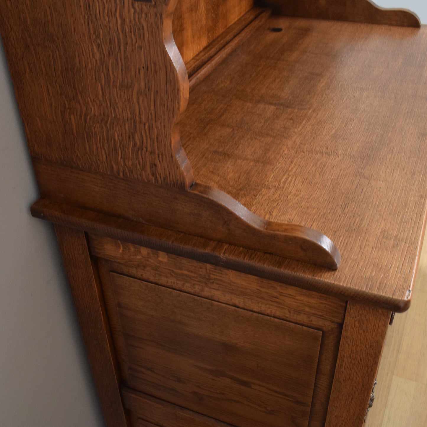 Dome-Top Oak Dresser