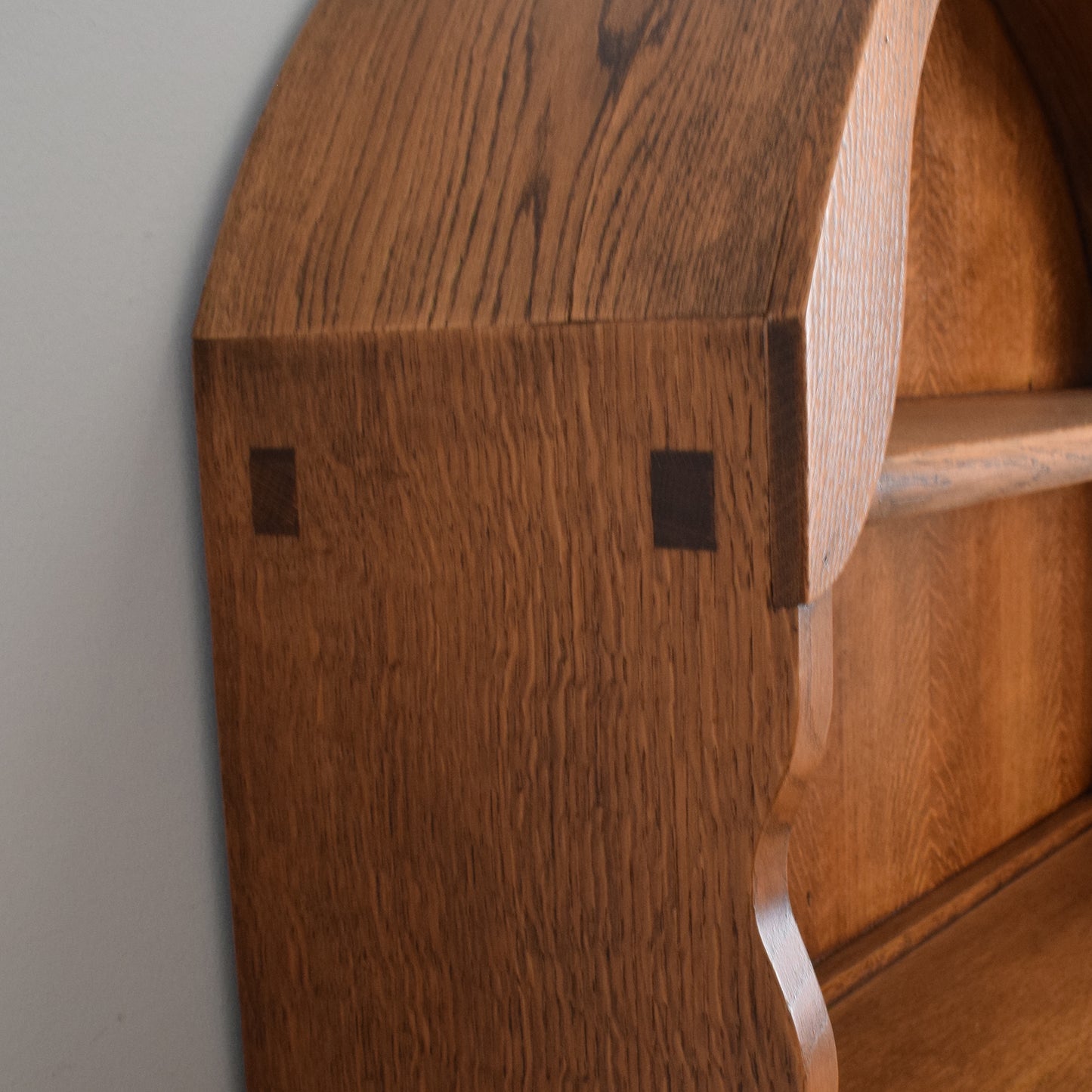 Dome-Top Oak Dresser