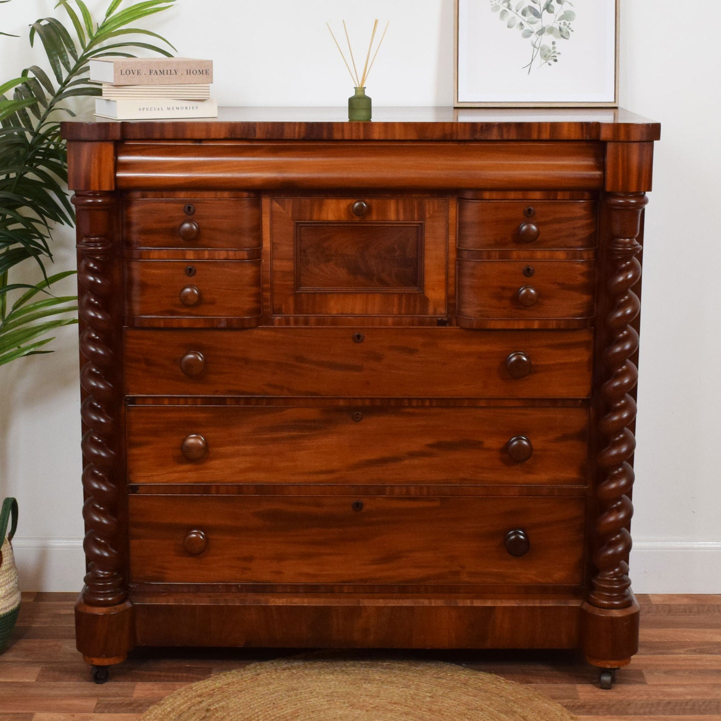 Mahogany Scotch Chest Of Drawers