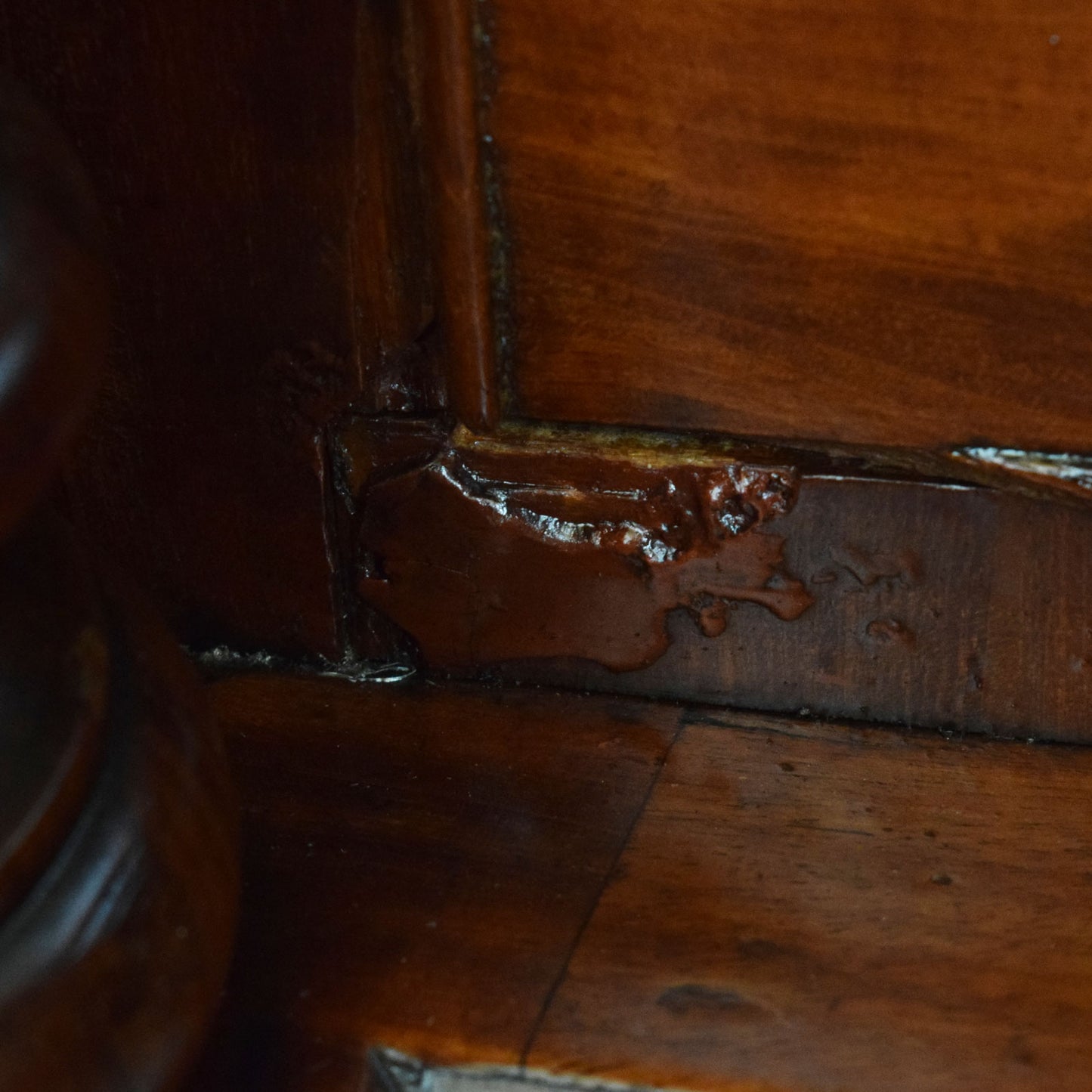 Mahogany Scotch Chest Of Drawers