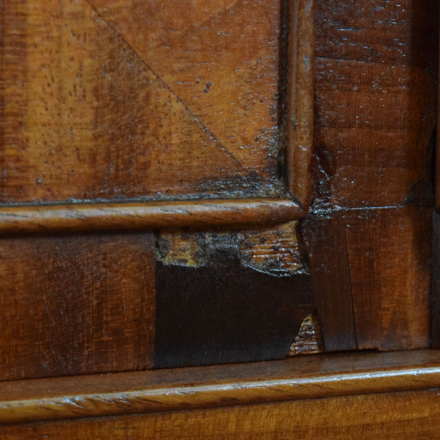 Mahogany Scotch Chest Of Drawers