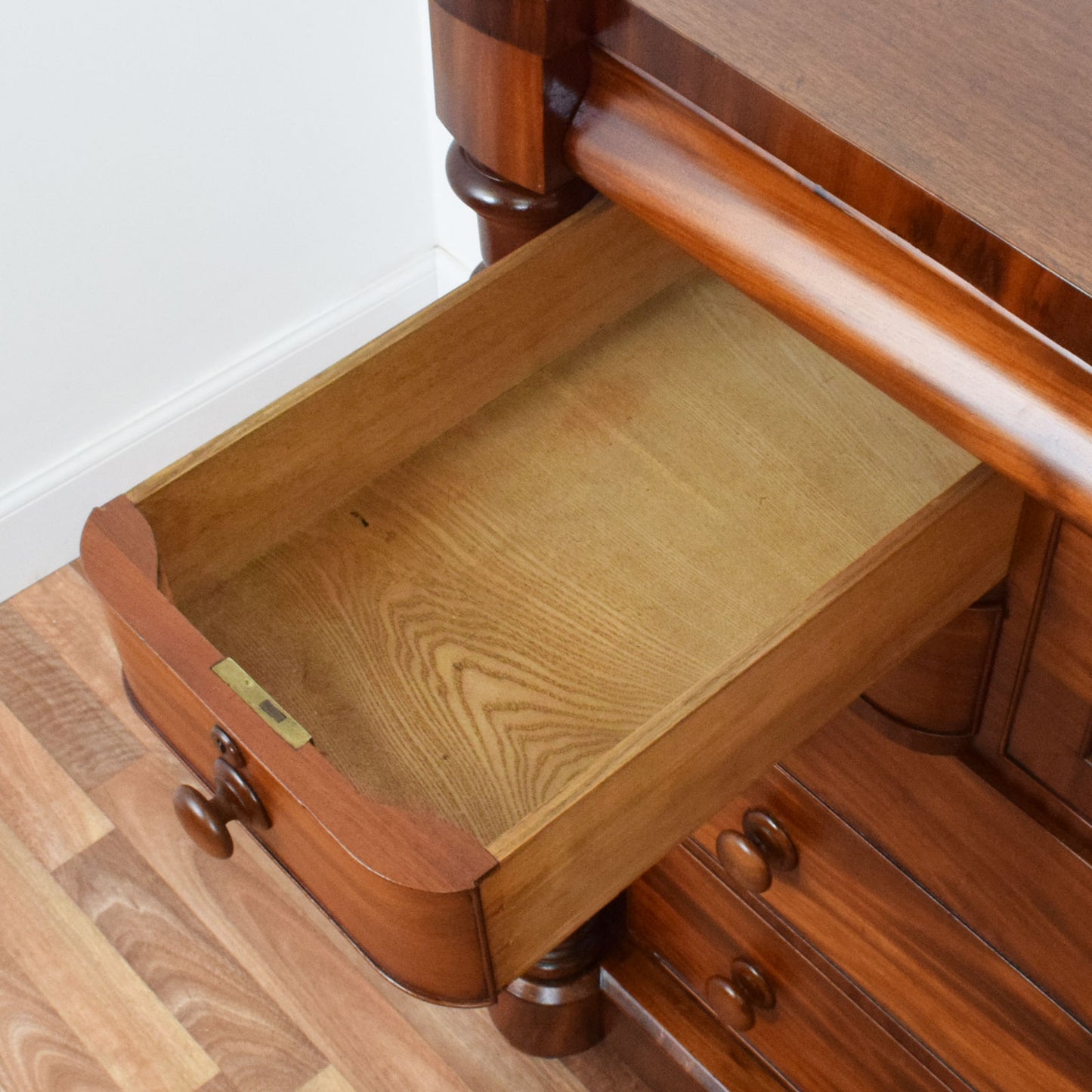 Mahogany Scotch Chest Of Drawers