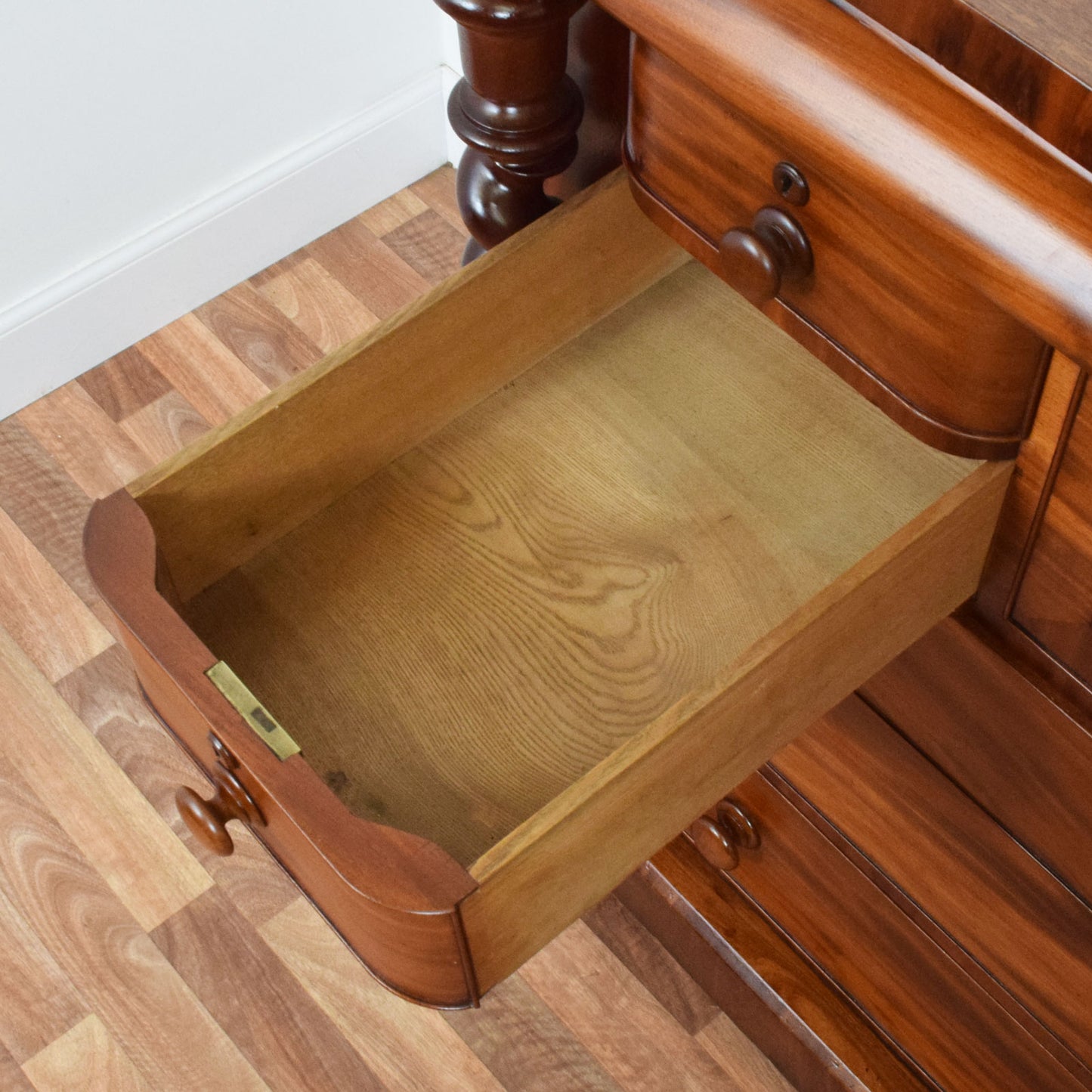 Mahogany Scotch Chest Of Drawers