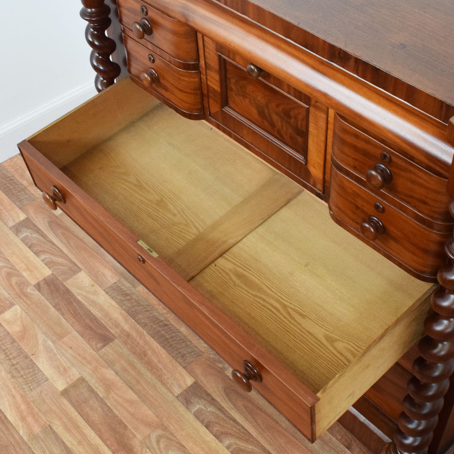 Mahogany Scotch Chest Of Drawers