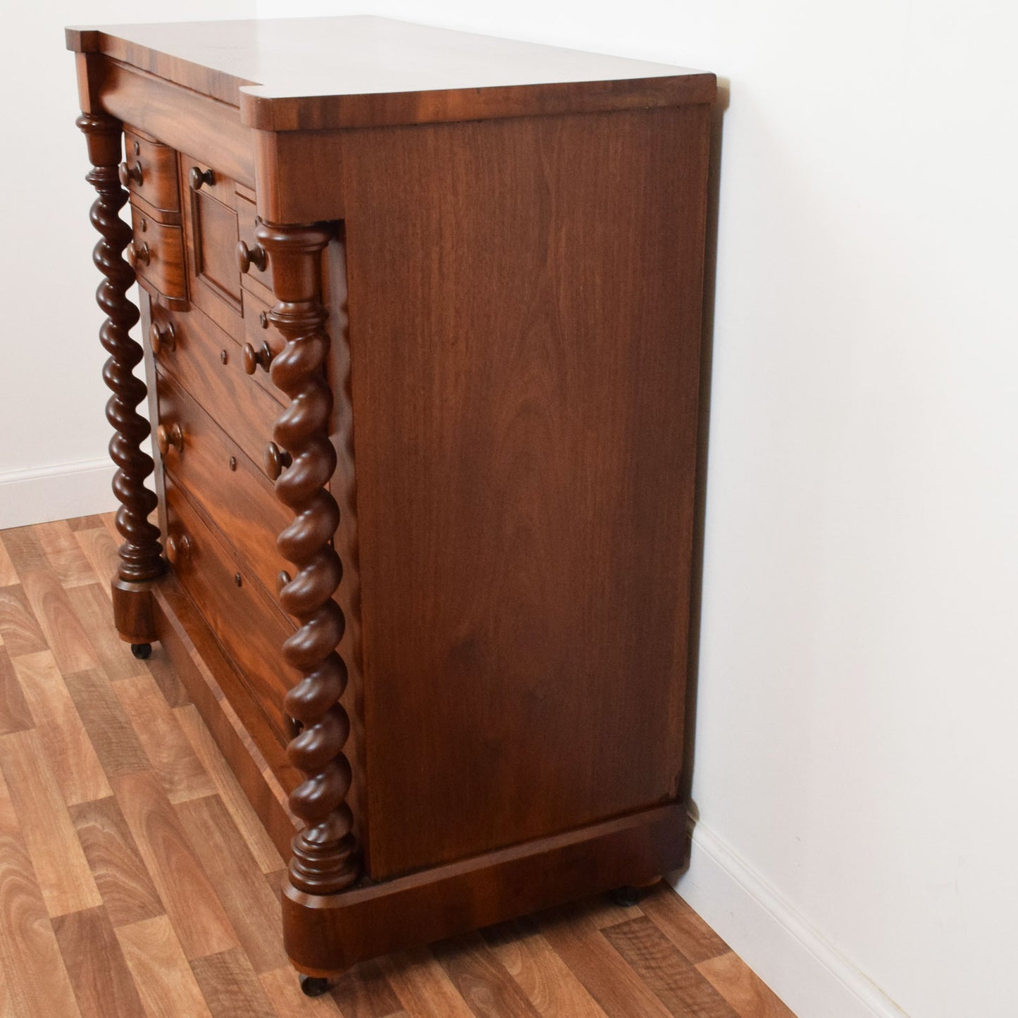 Mahogany Scotch Chest Of Drawers