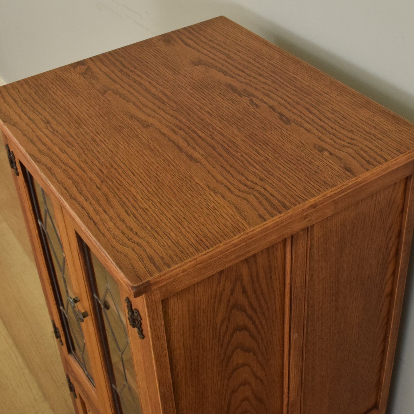 'Old Charm' HiFi Media Cabinet