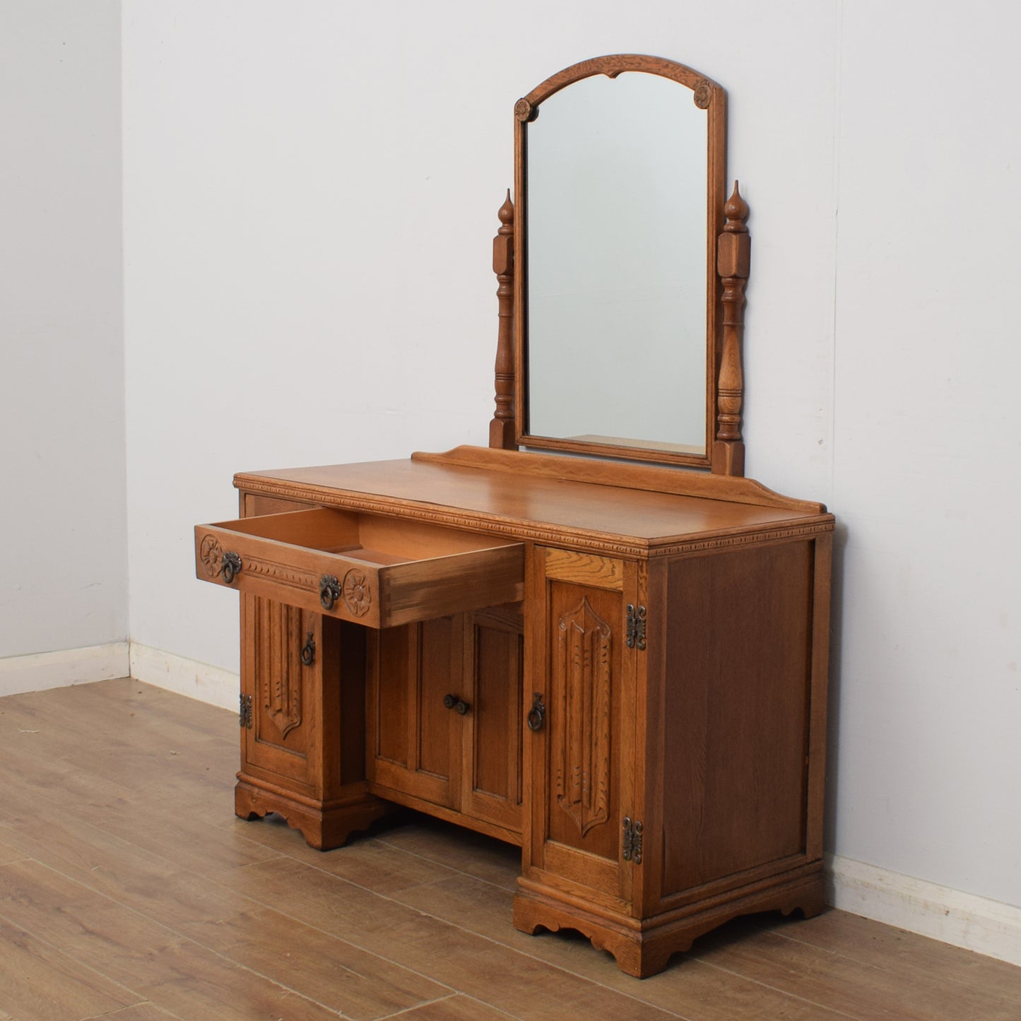 Oak Dressing Table