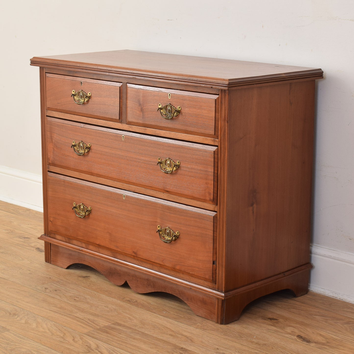 Mahogany Chest Of Drawers
