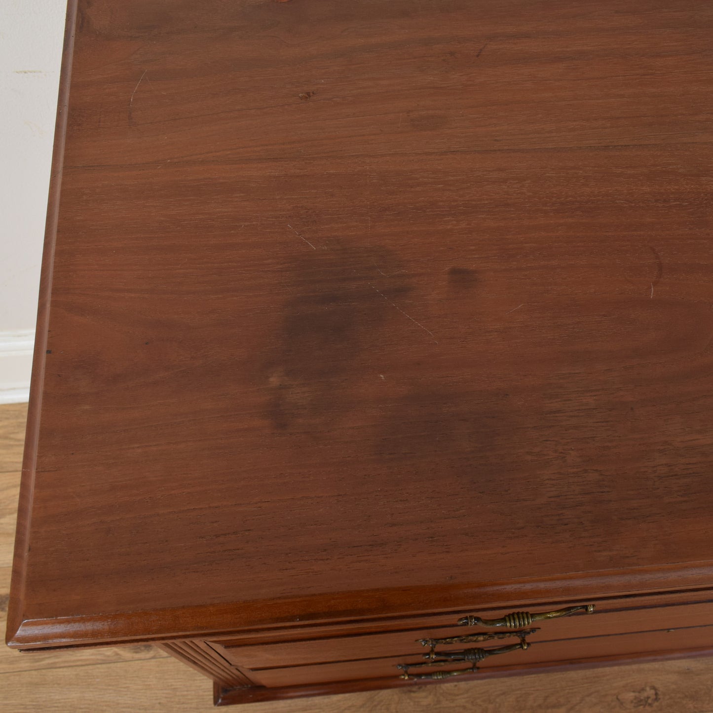 Mahogany Chest Of Drawers