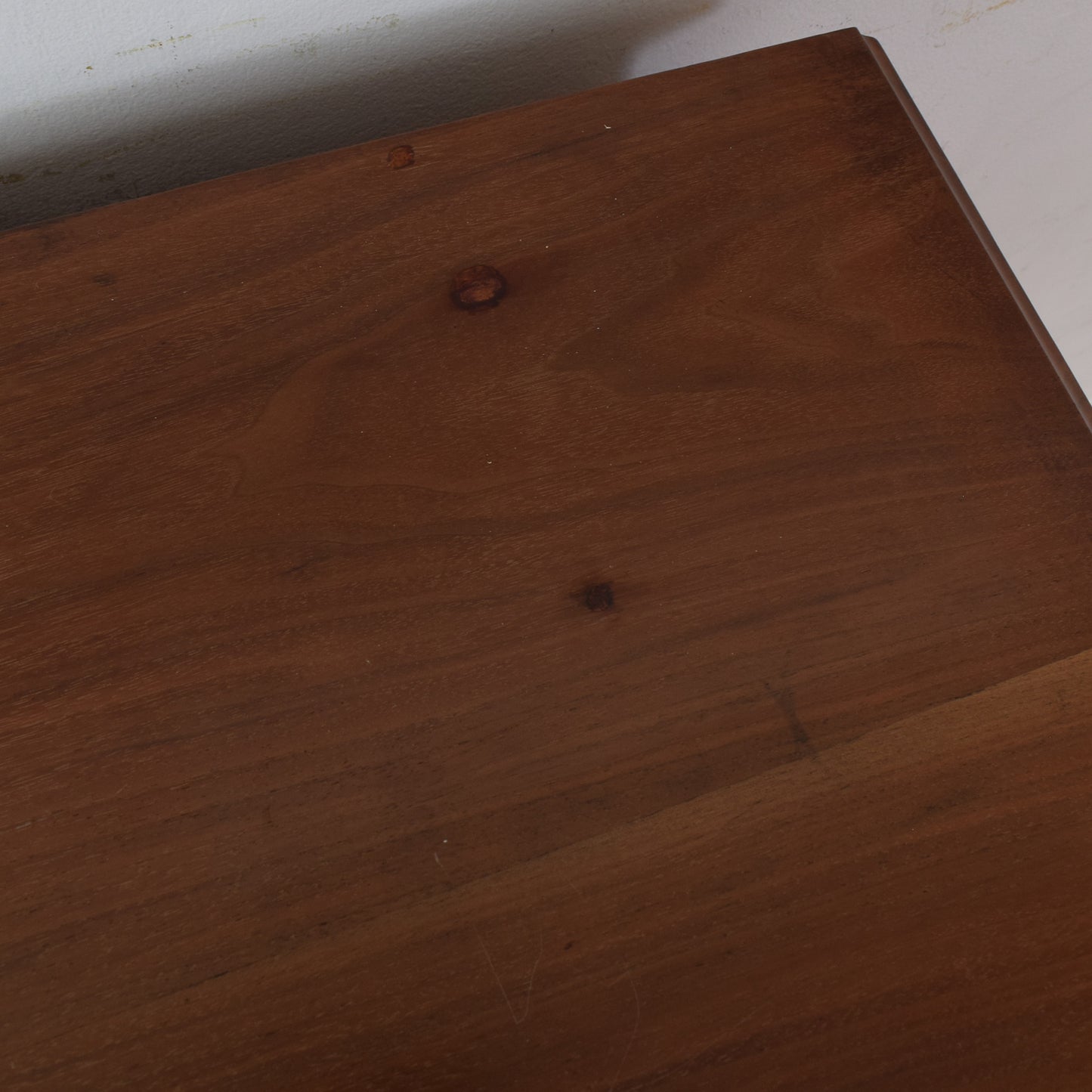 Mahogany Chest Of Drawers