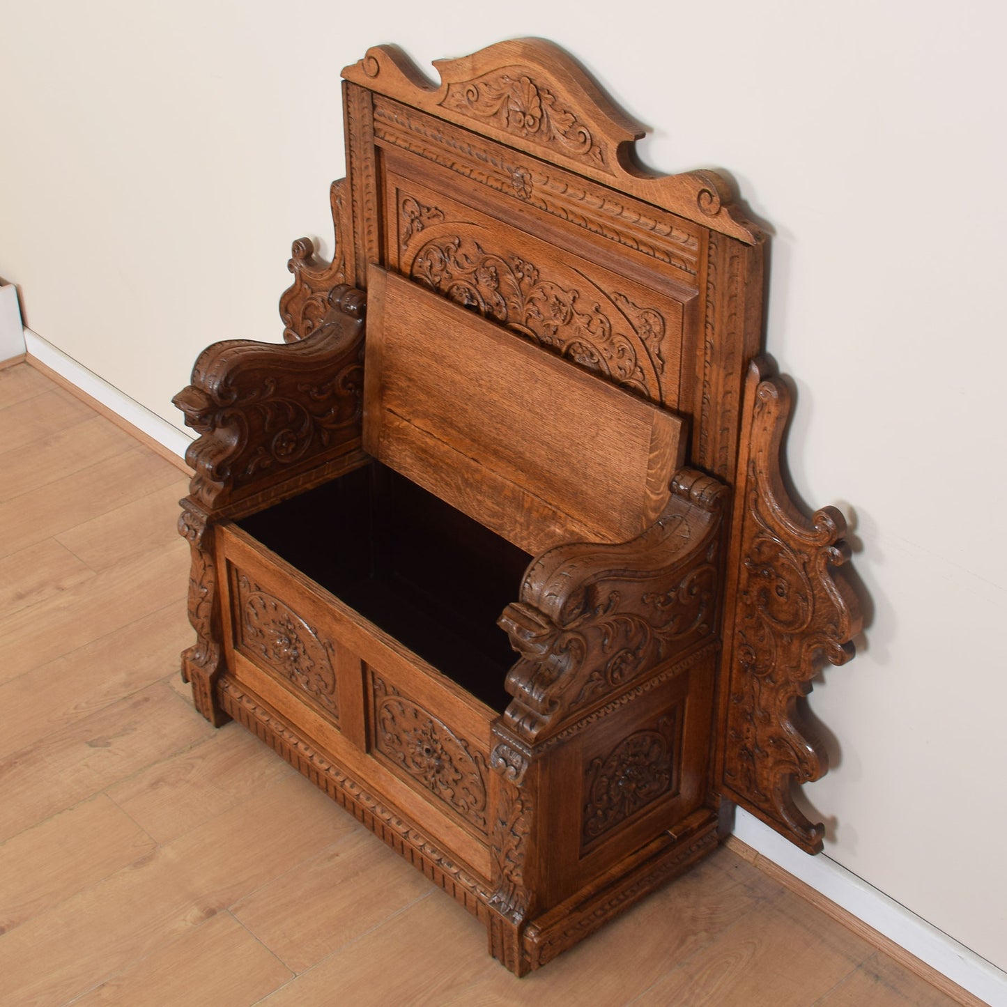 Ornate Carved Oak Settle