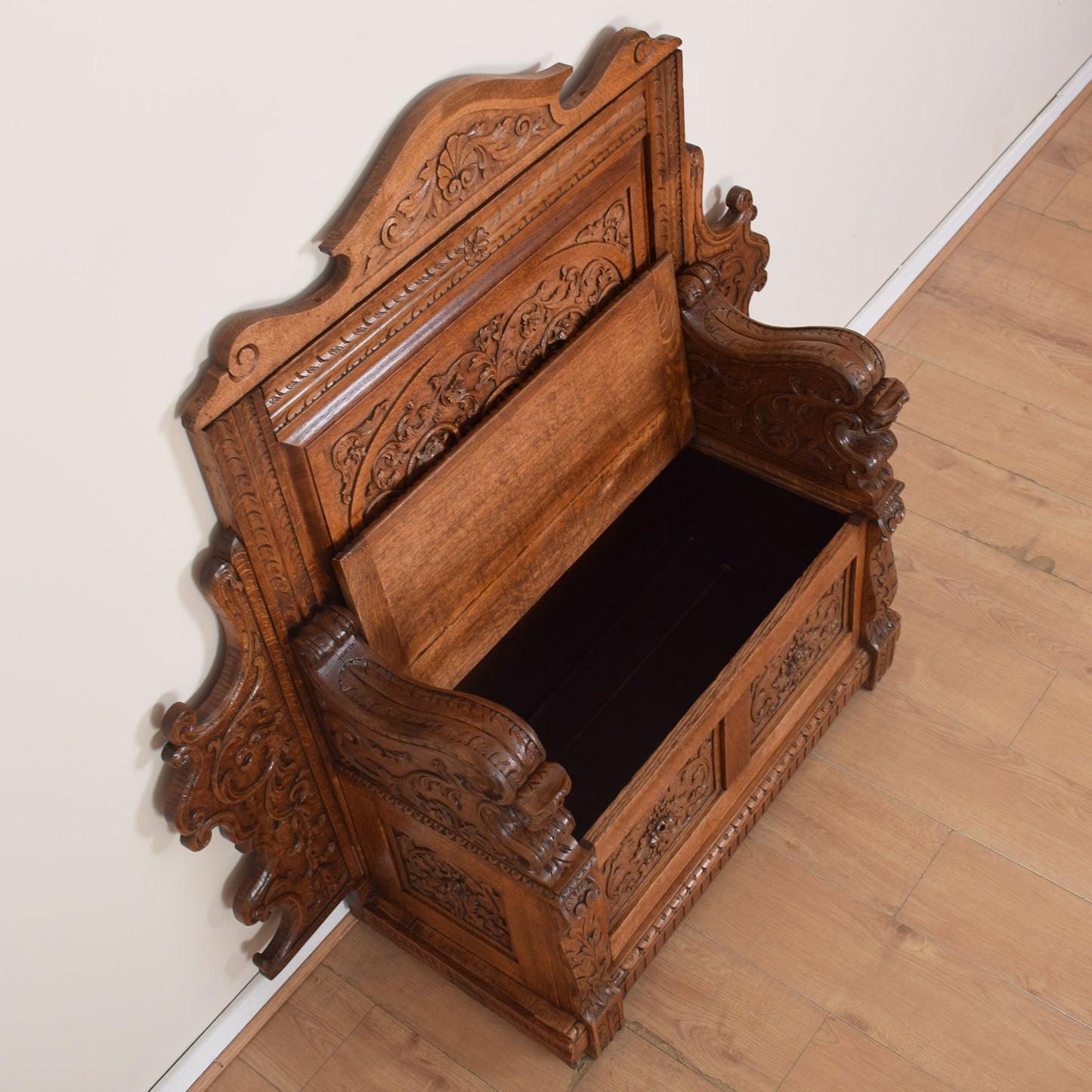 Ornate Carved Oak Settle